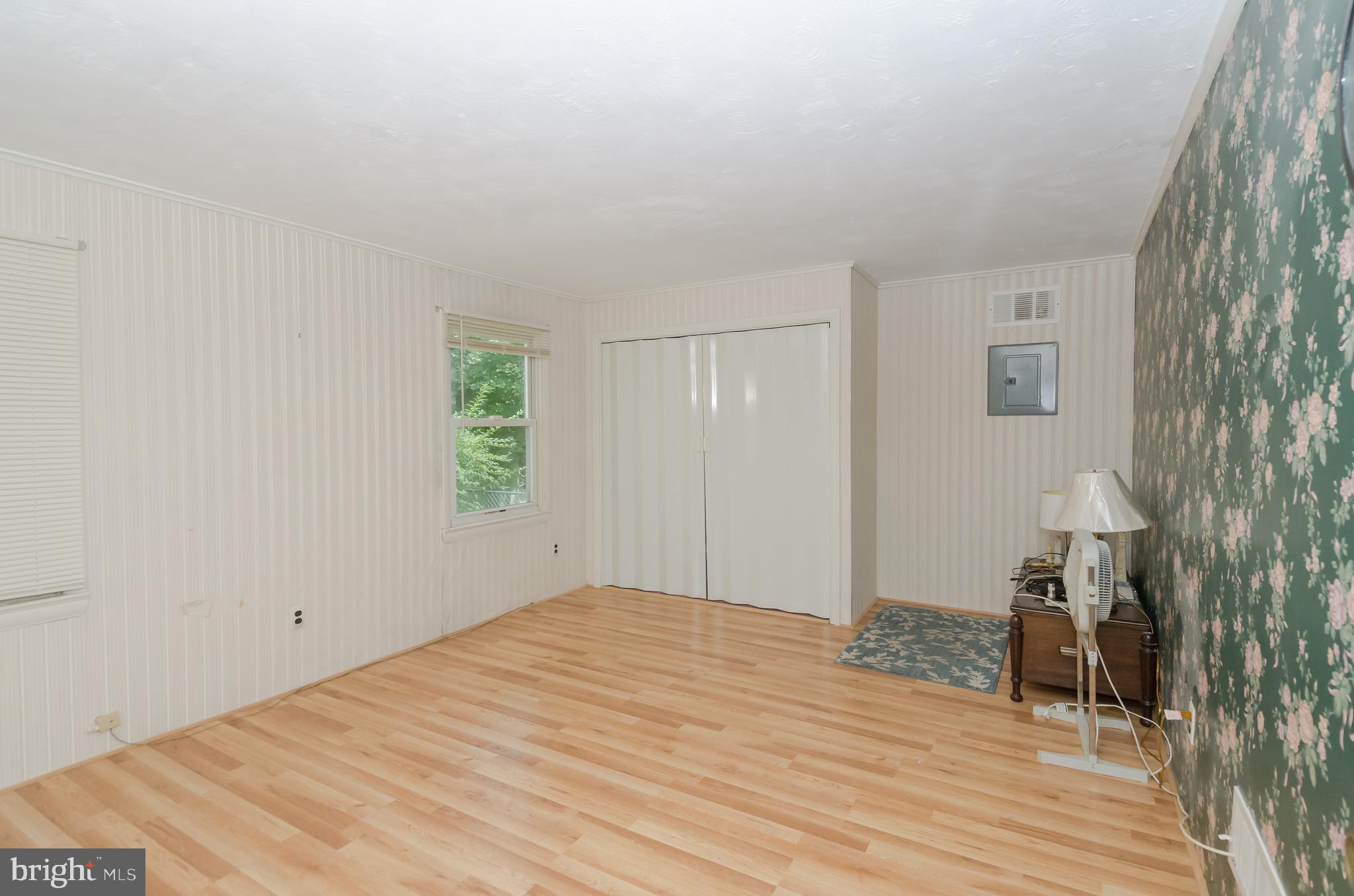 TOLLGATE - Residential