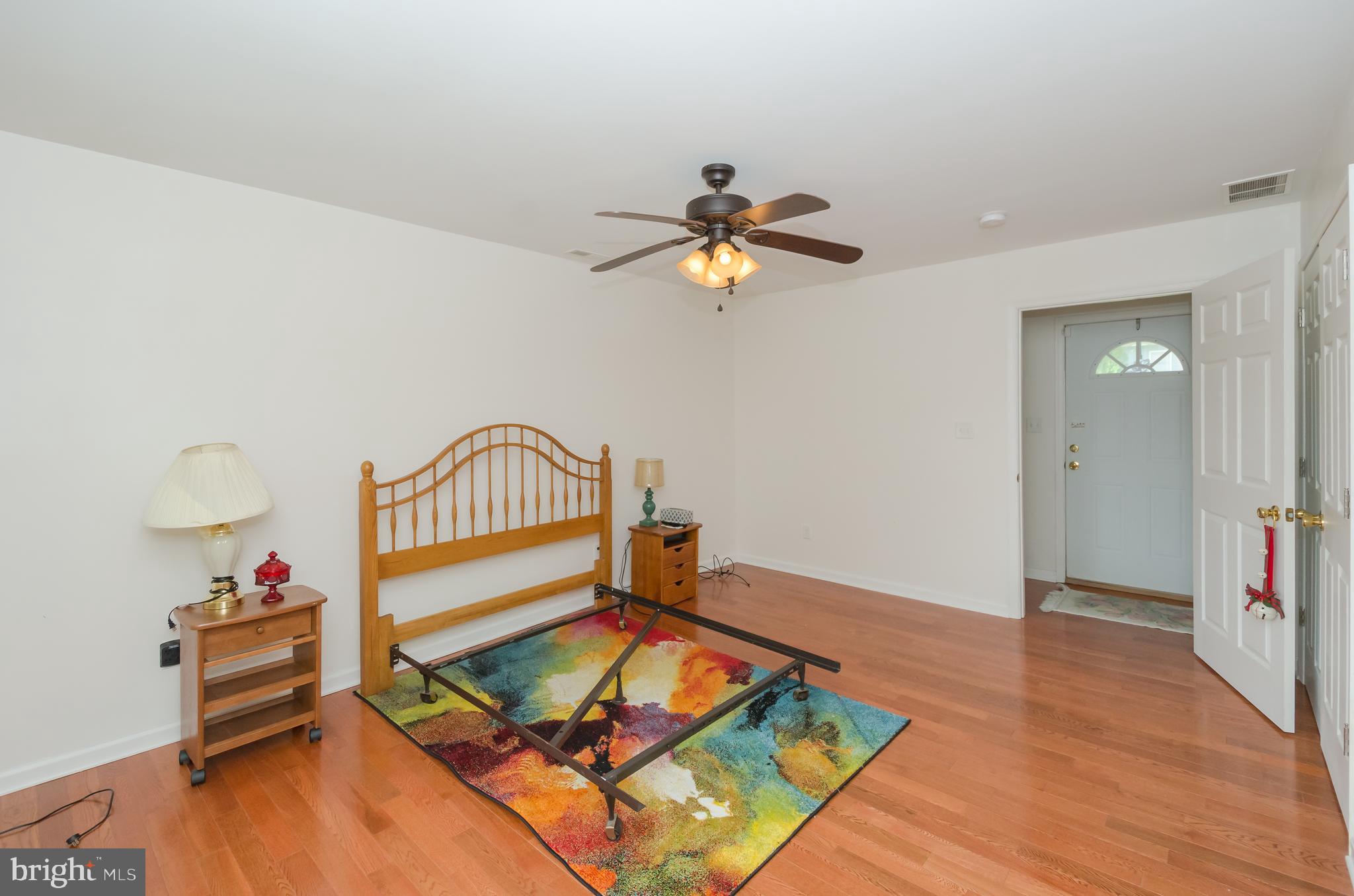 TOLLGATE - Residential