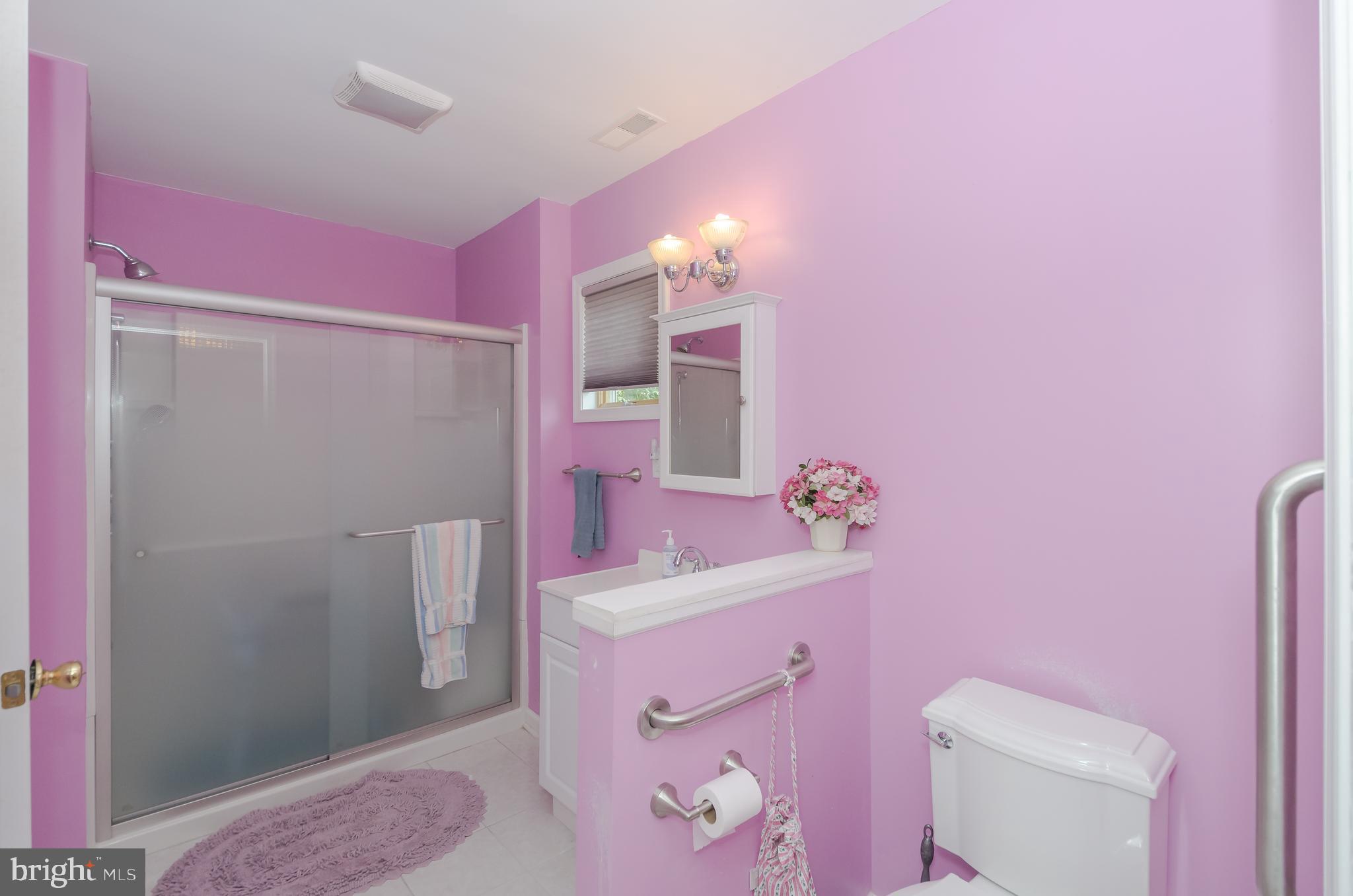 TOLLGATE - Residential