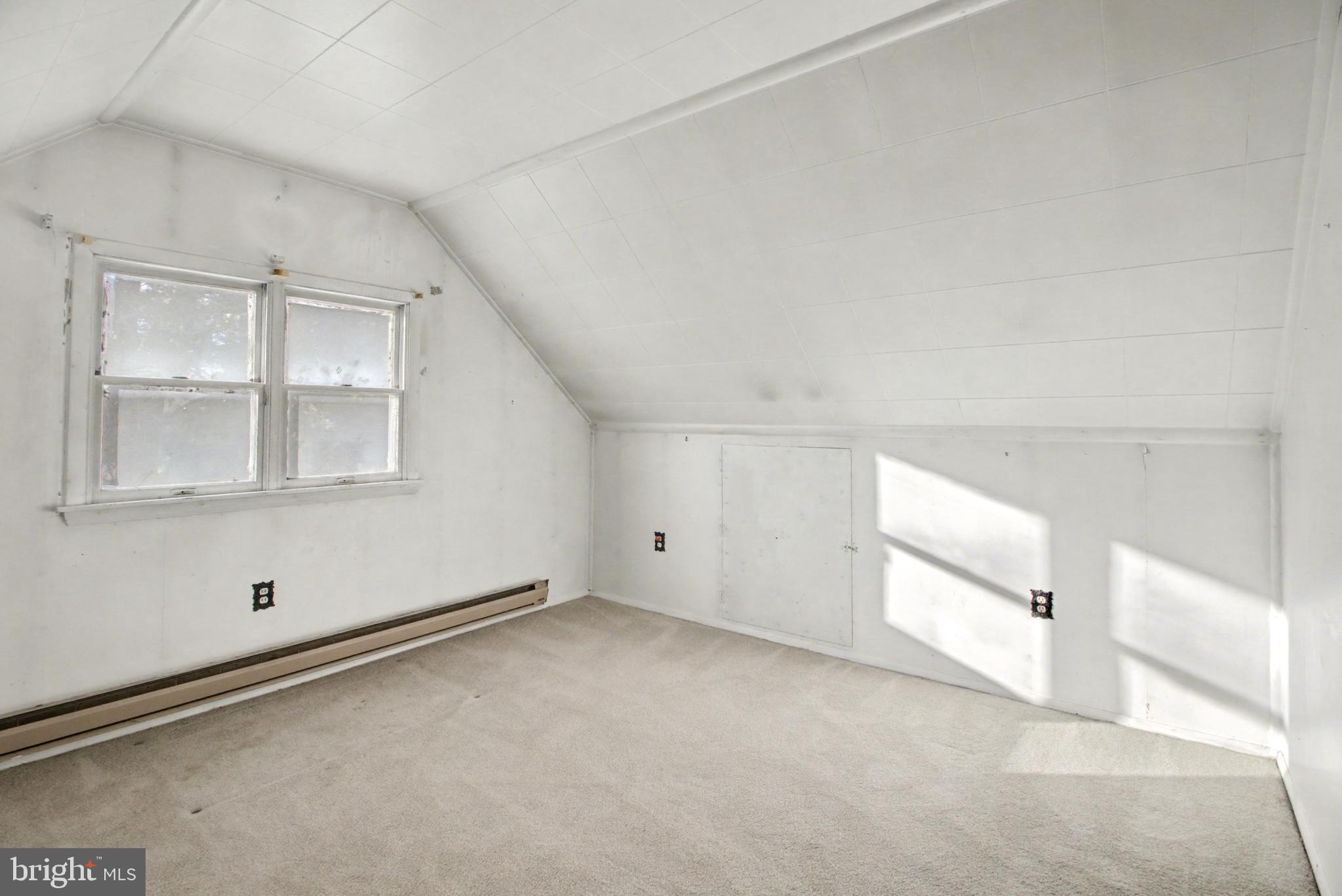 NEW CUMBERLAND - Residential