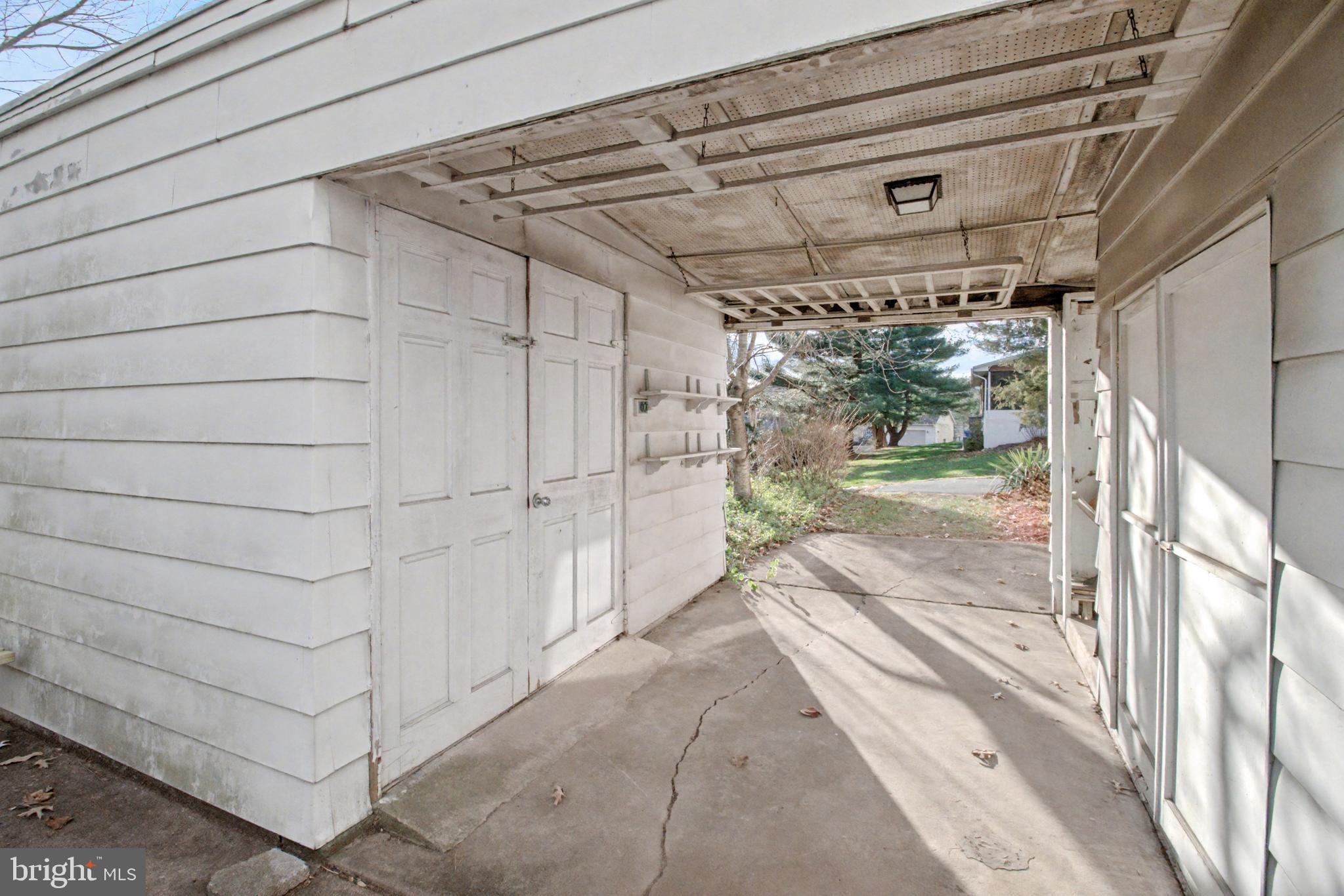 NEW CUMBERLAND - Residential