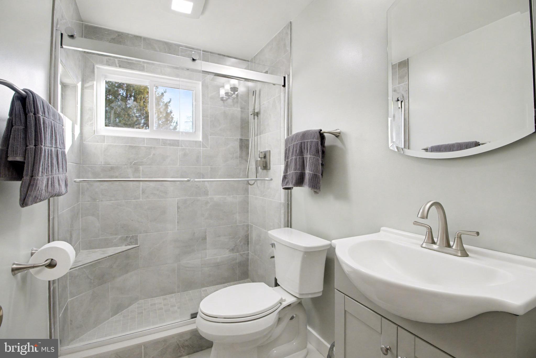 NEW CUMBERLAND - Residential