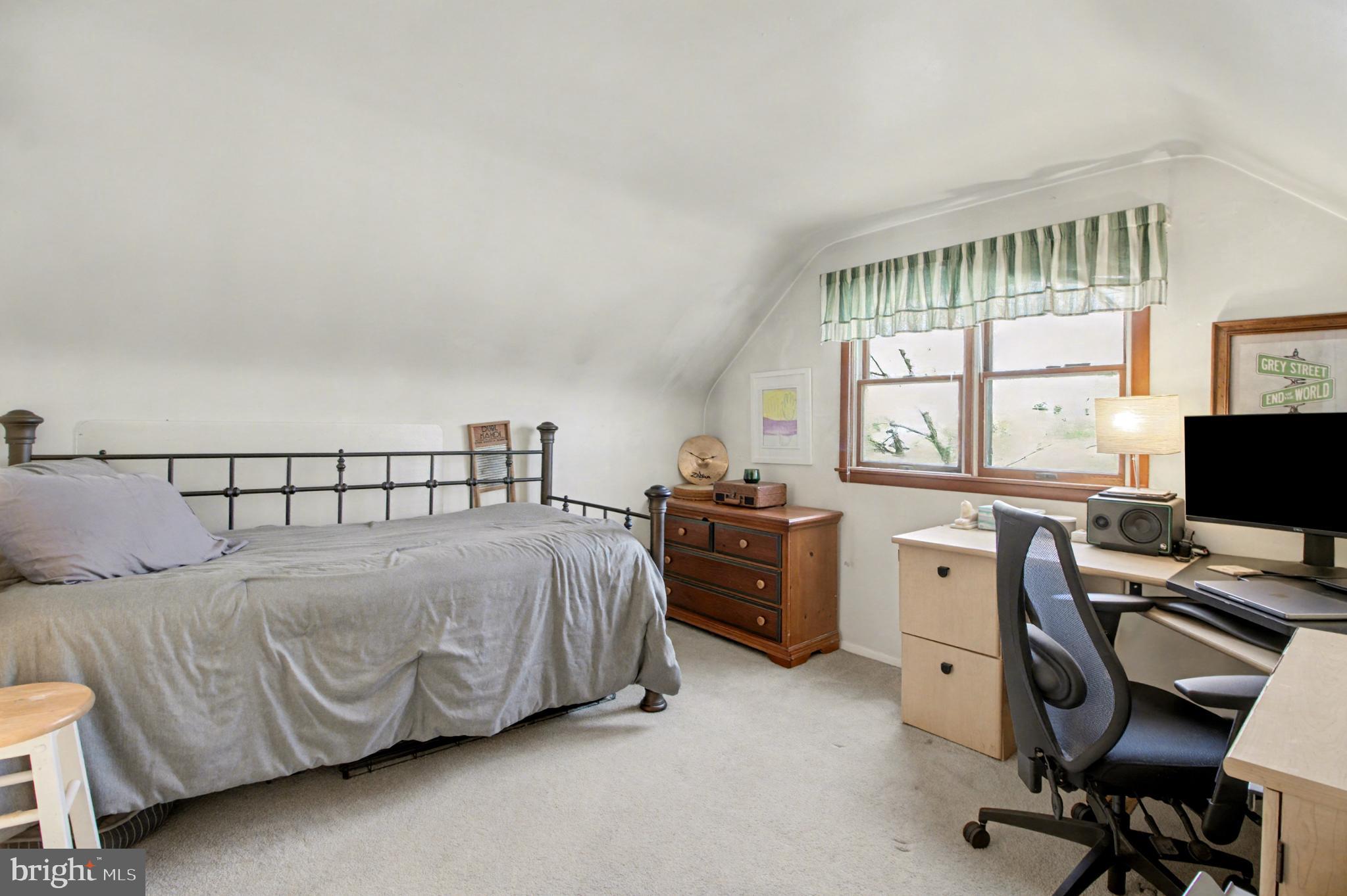 NEW CUMBERLAND - Residential