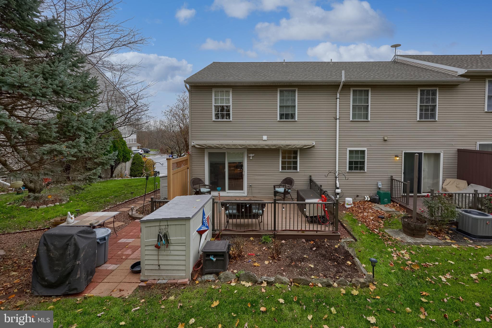 OAK RIDGE COMMONS - Residential