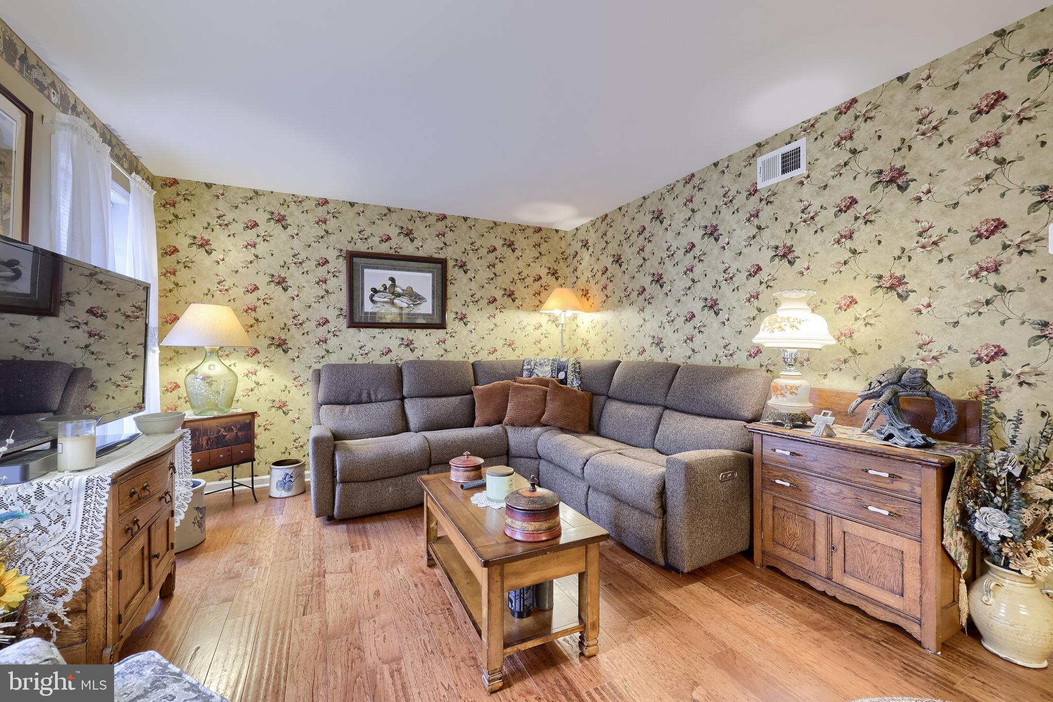 OAK RIDGE COMMONS - Residential