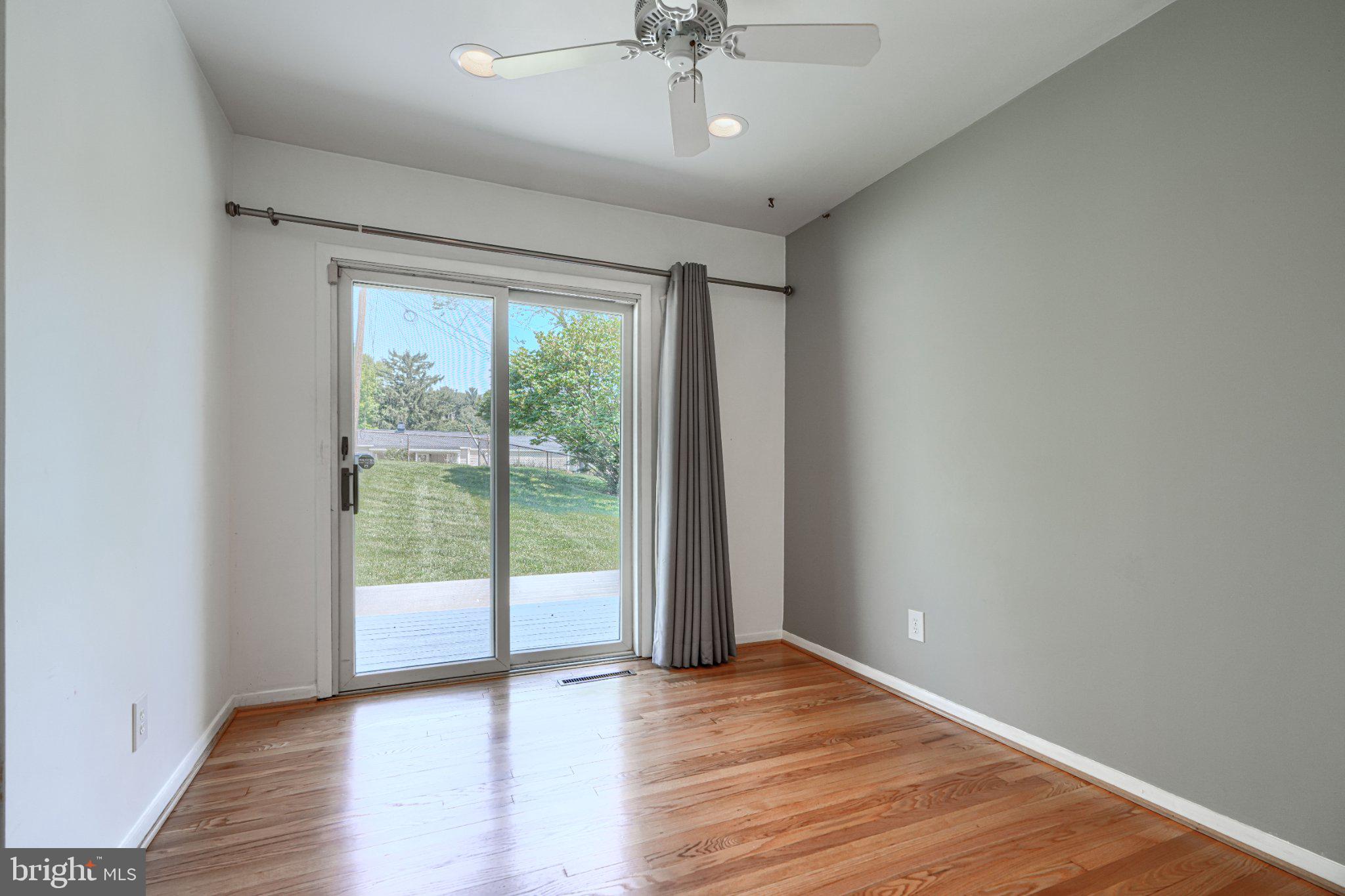 ACADEMY ACRES - Residential