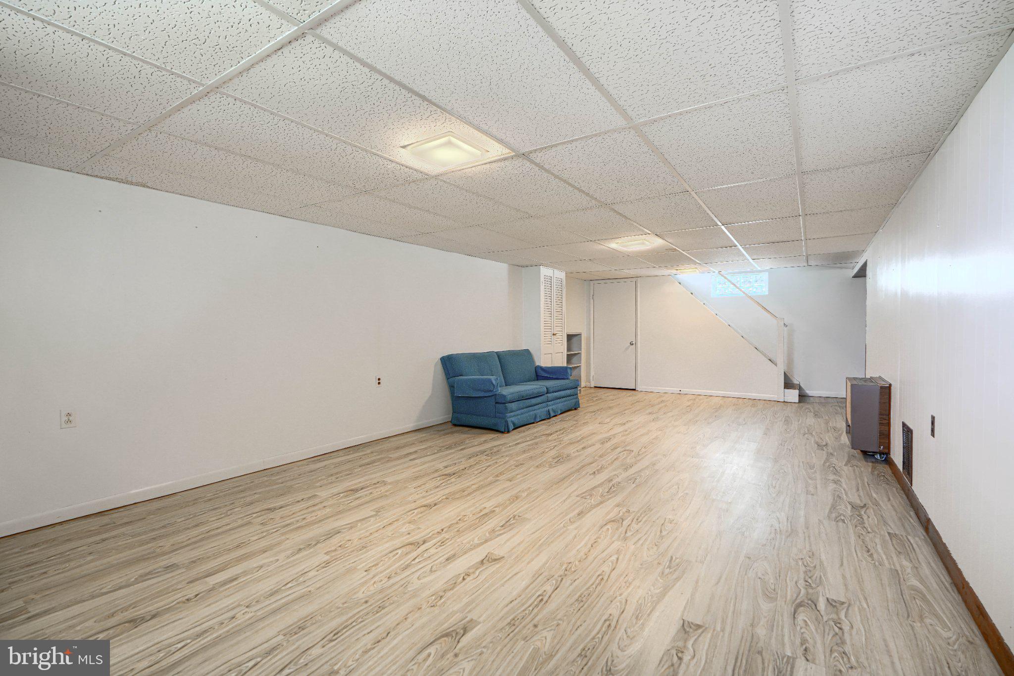 ACADEMY ACRES - Residential