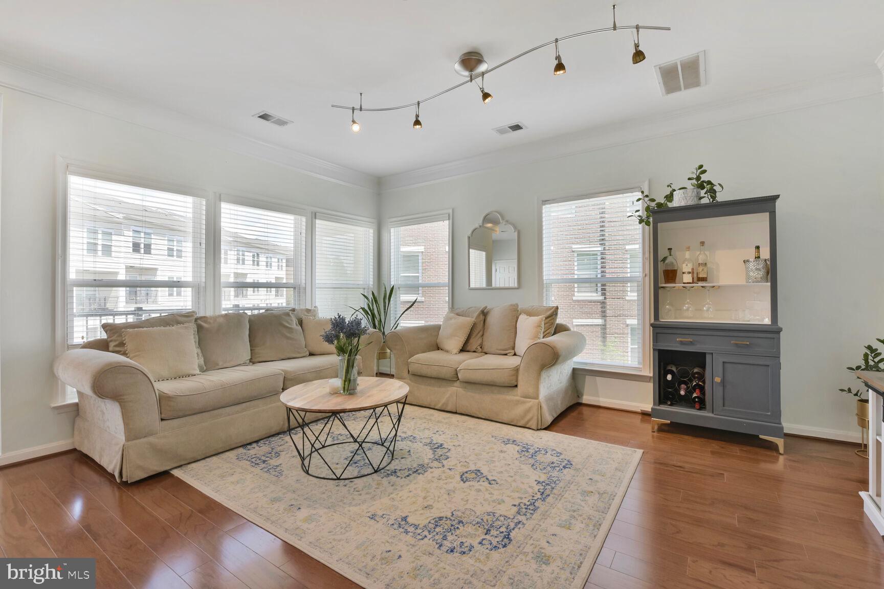 LOFTS AT METROWEST - Residential