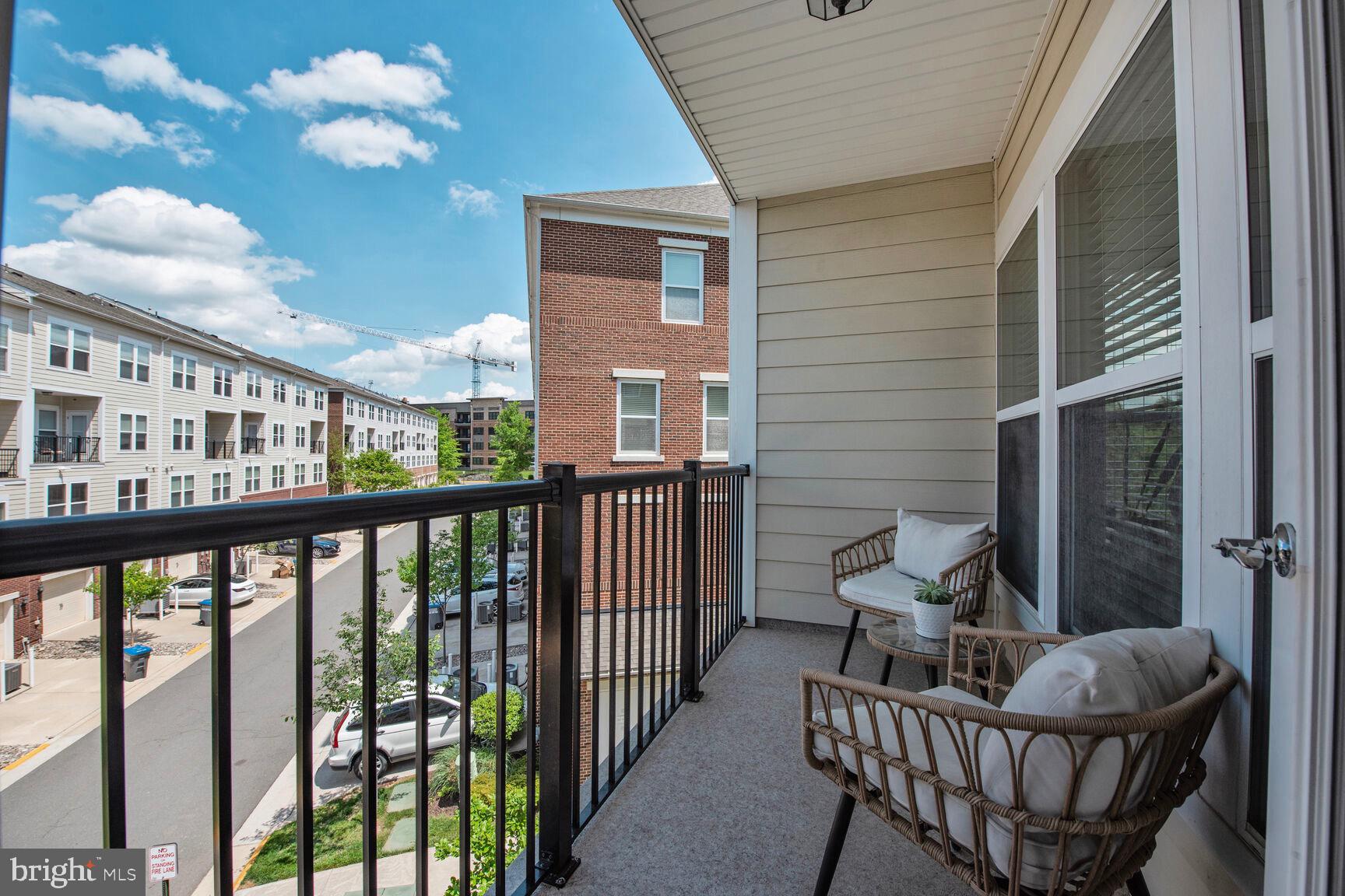 LOFTS AT METROWEST - Residential