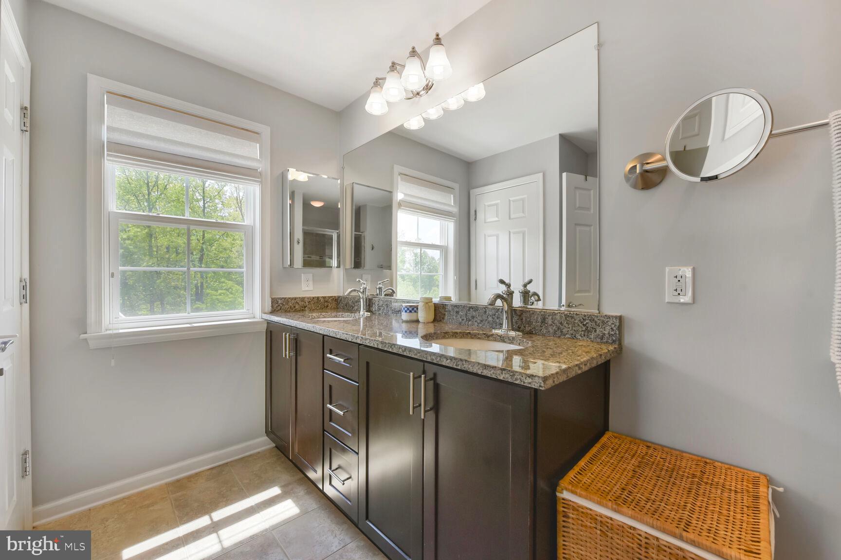 LOFTS AT METROWEST - Residential