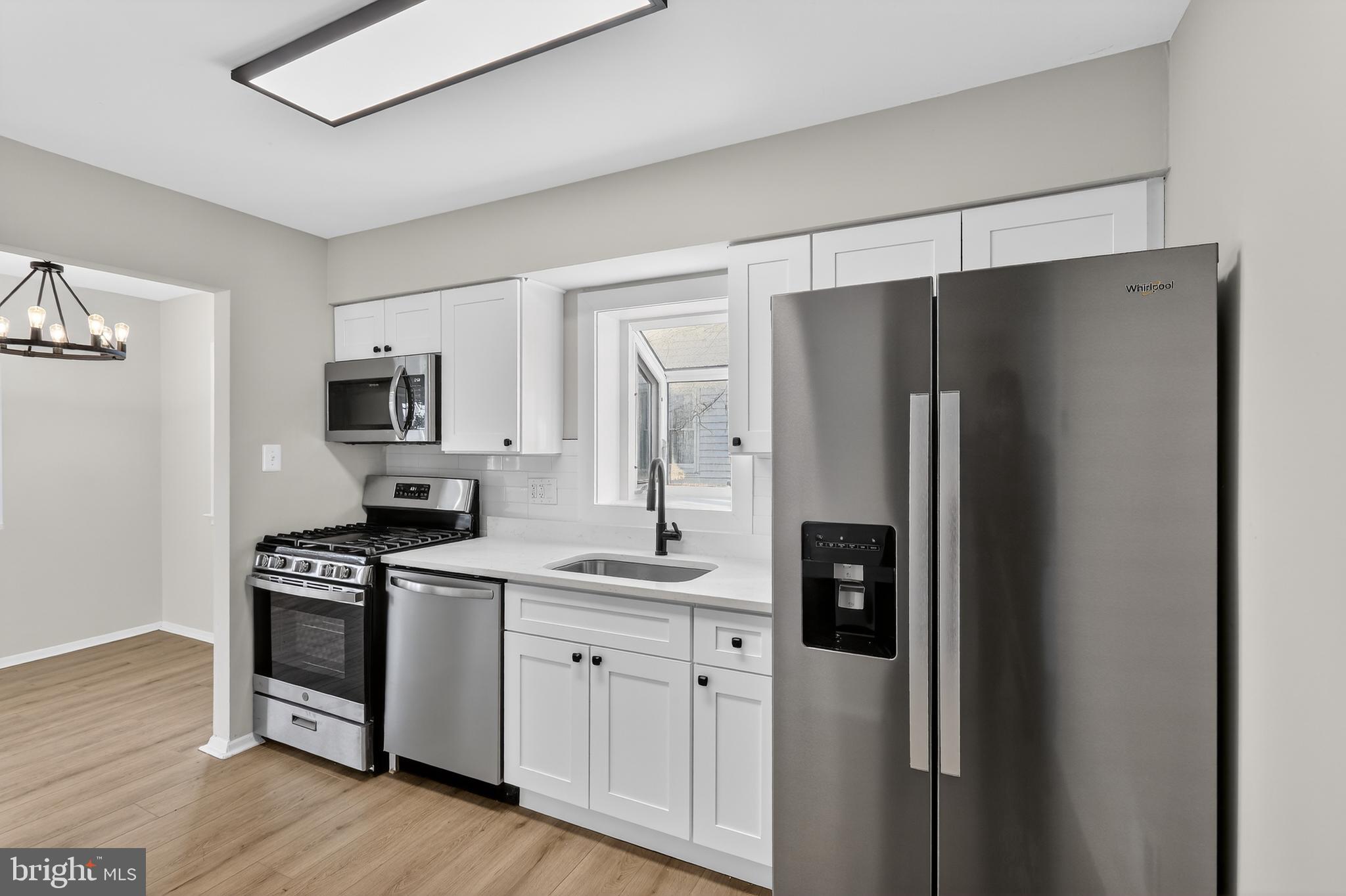 SILVER ROCK - Residential