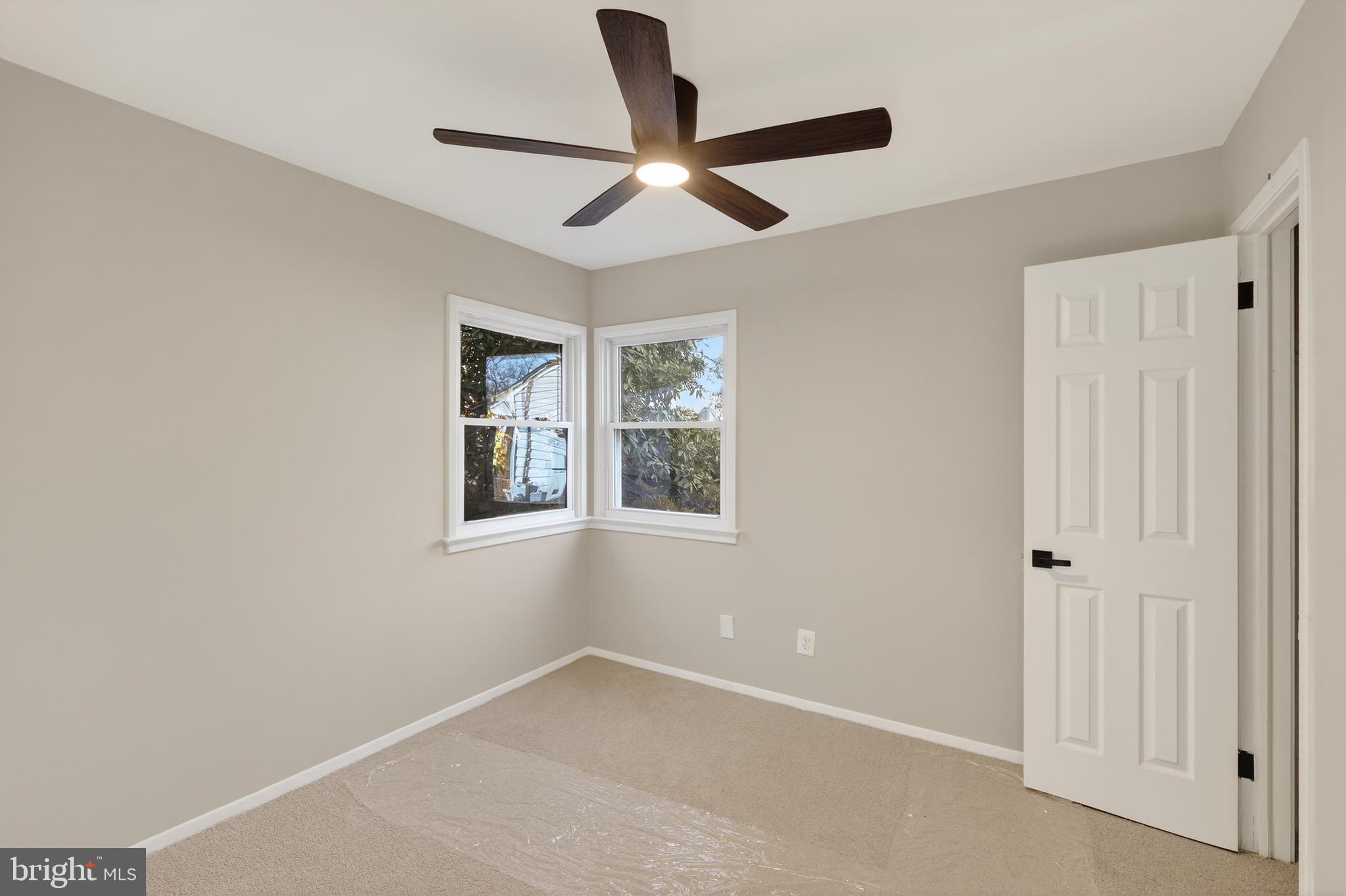 SILVER ROCK - Residential