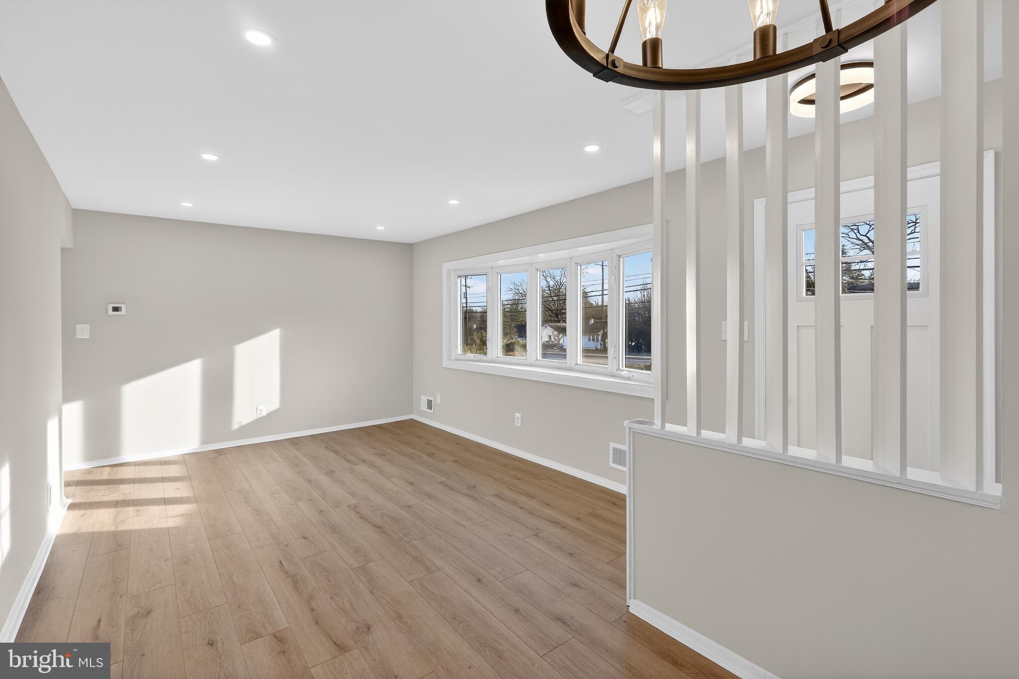 SILVER ROCK - Residential