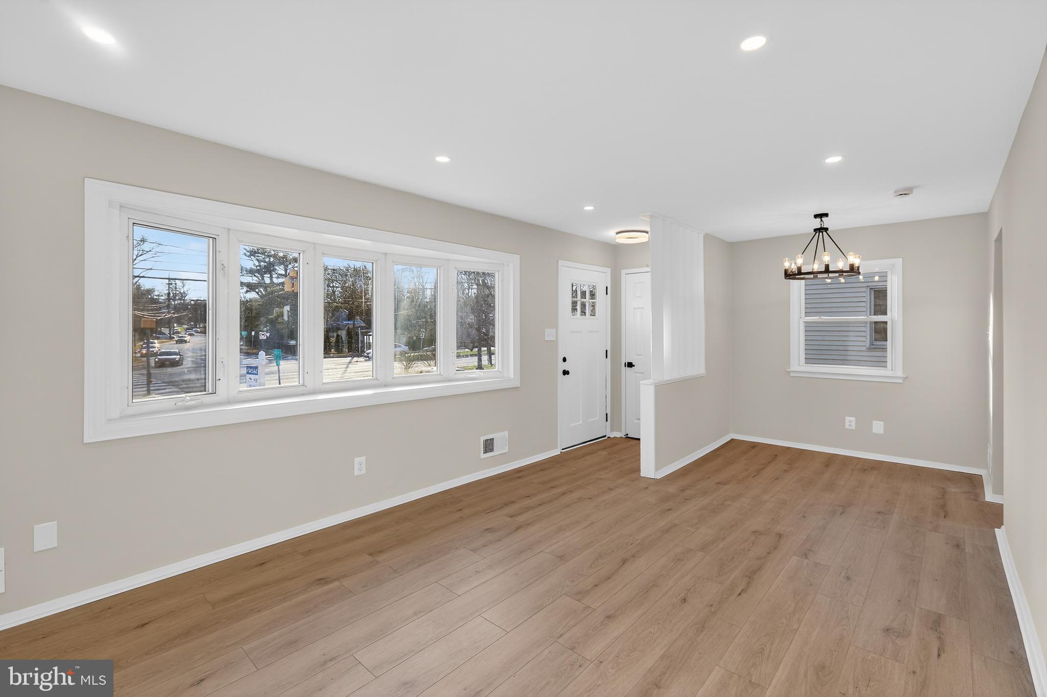 SILVER ROCK - Residential