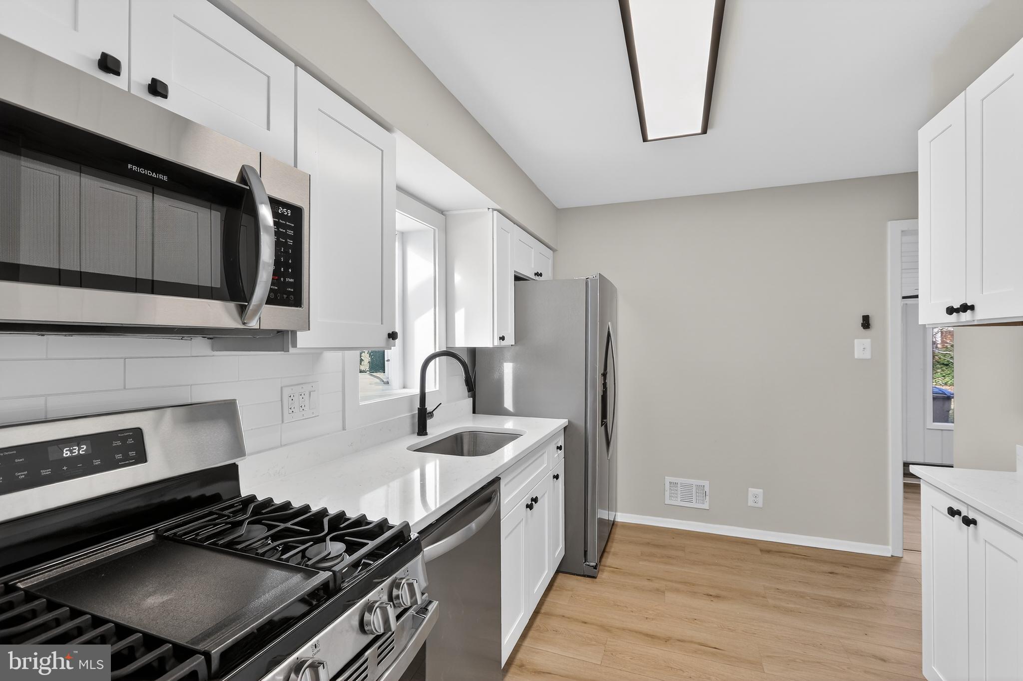 SILVER ROCK - Residential