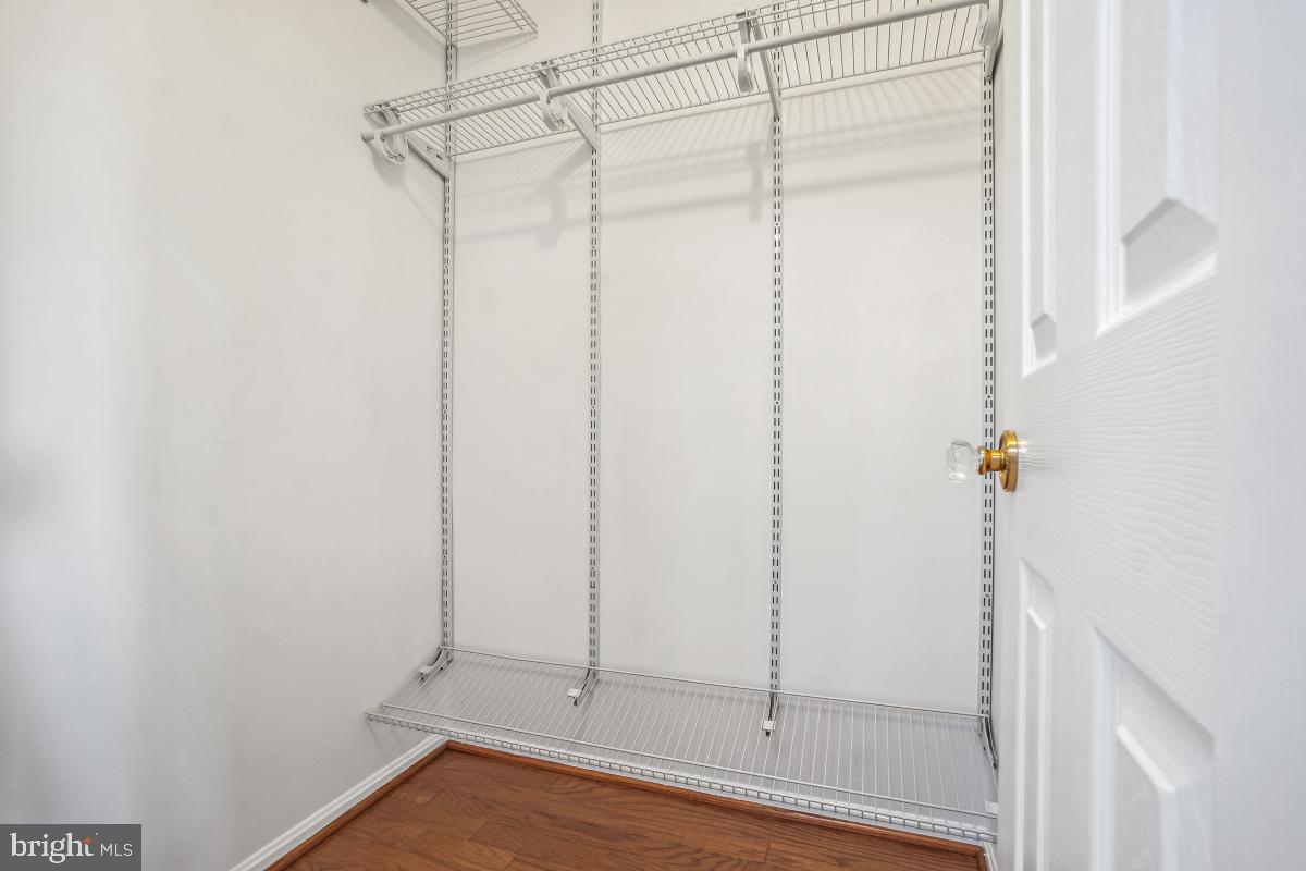 5904 MOUNT EAGLE DRIVE 1105