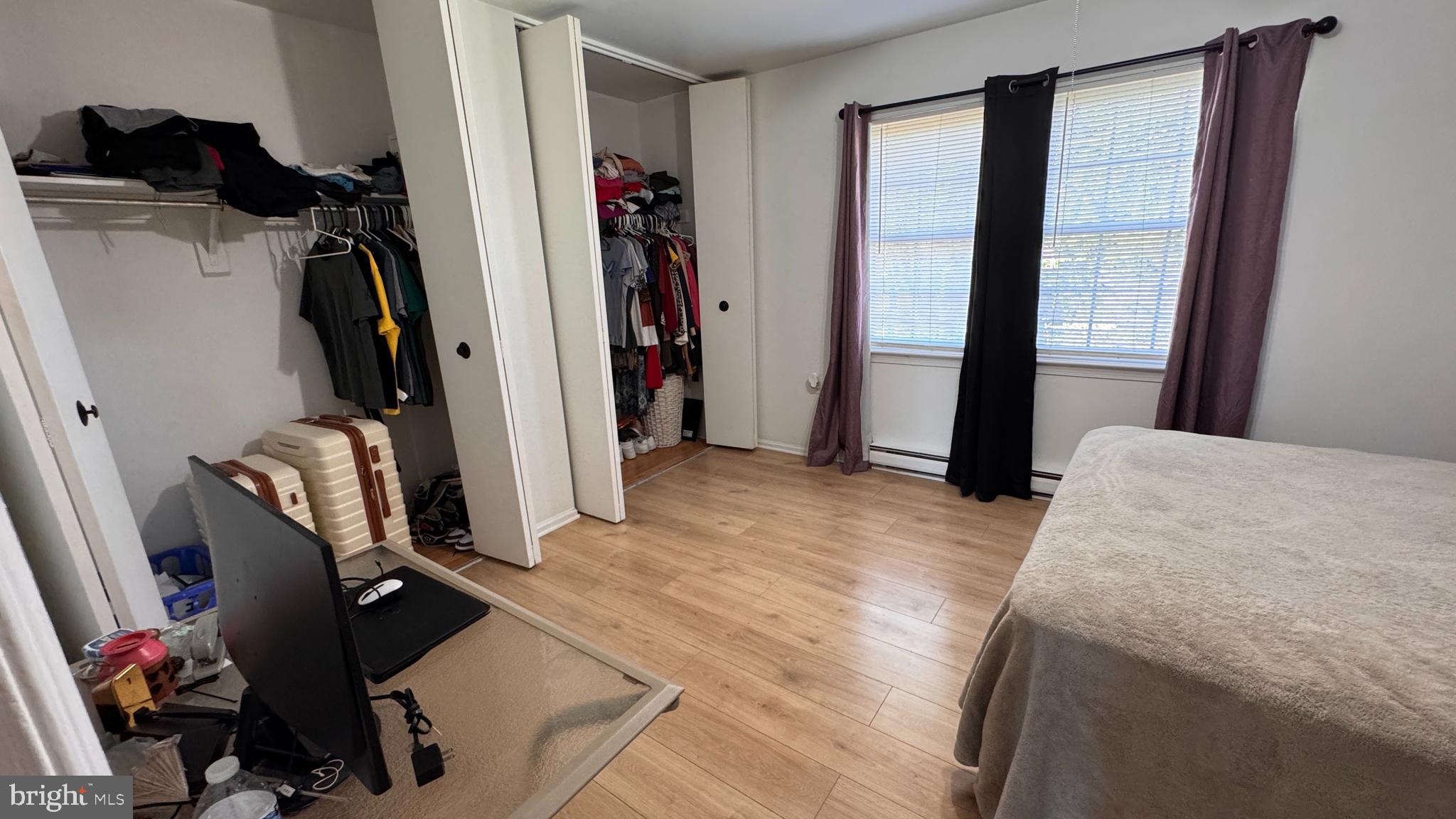 SURRY SQUARE - Residential