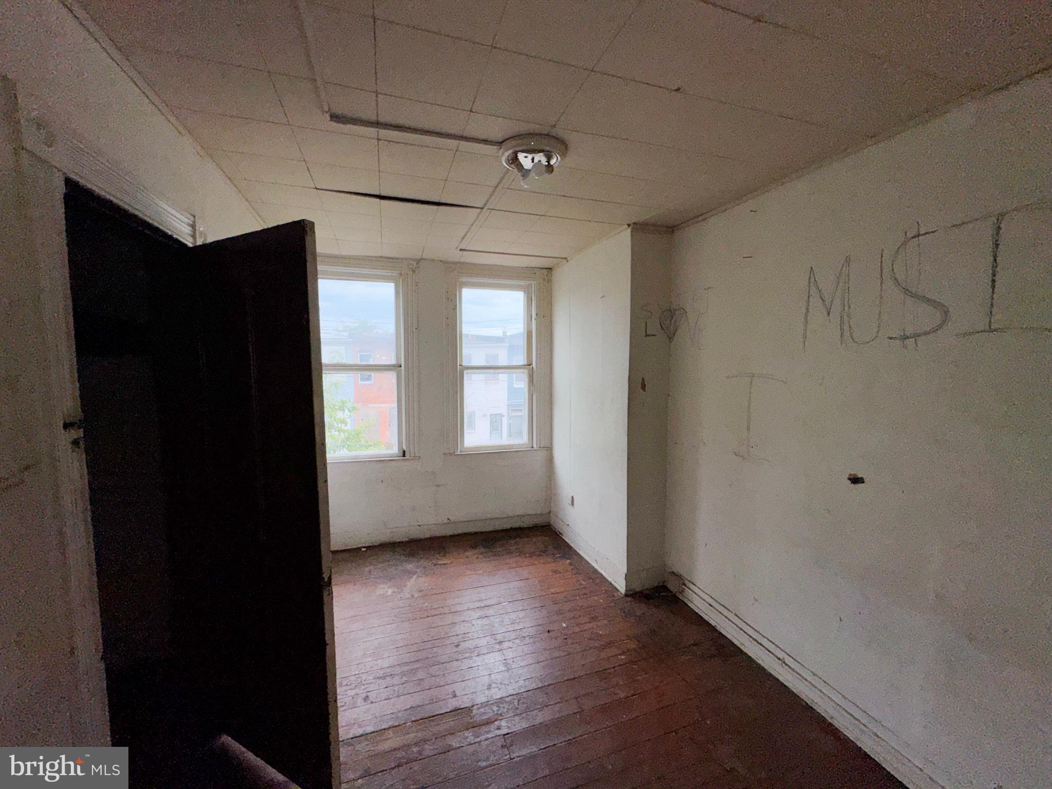 EASTERWOOD - Residential