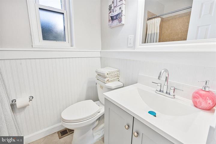 CONN AVE PARK - Residential Lease