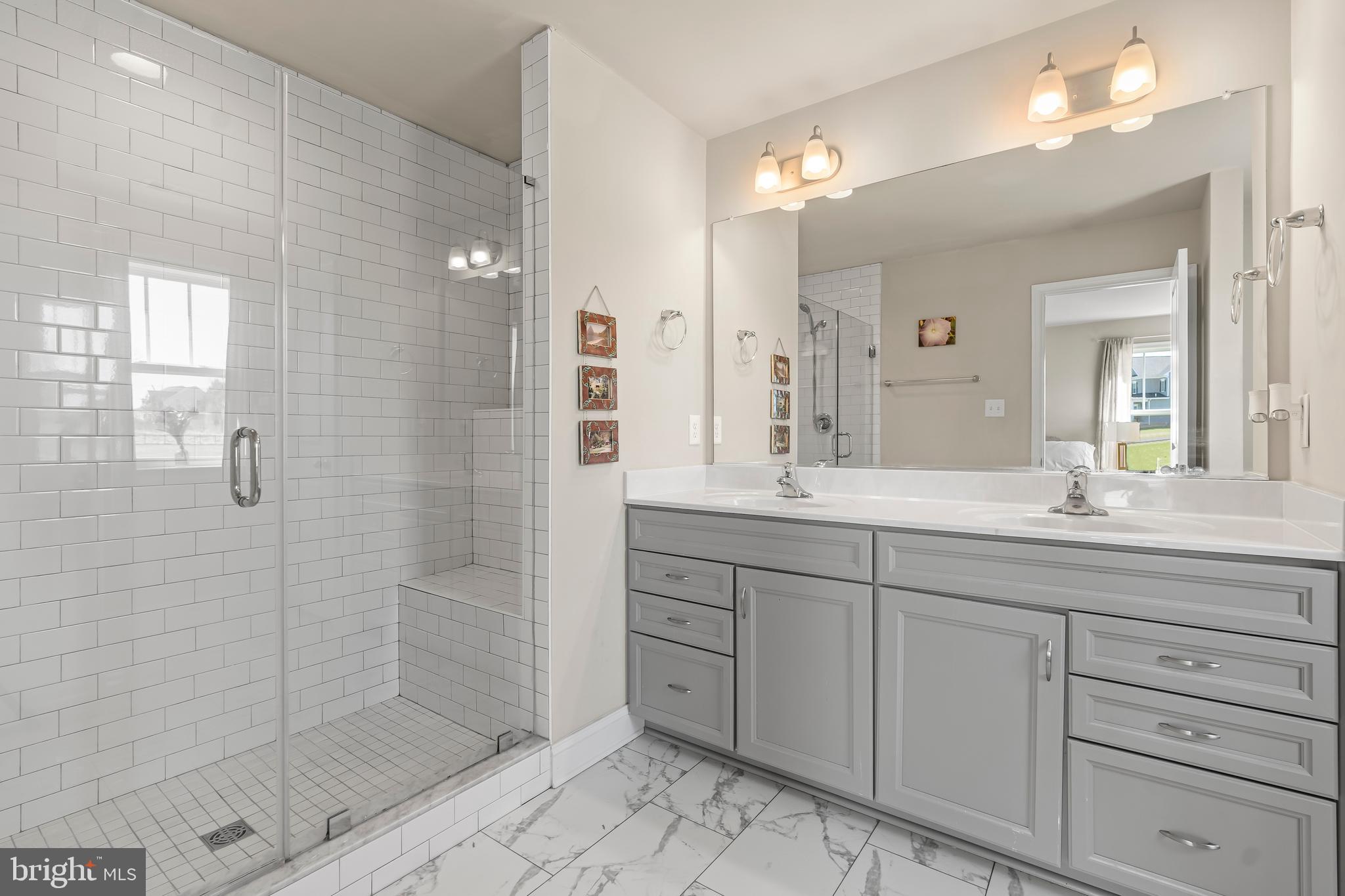 AMBERFIELD - Residential