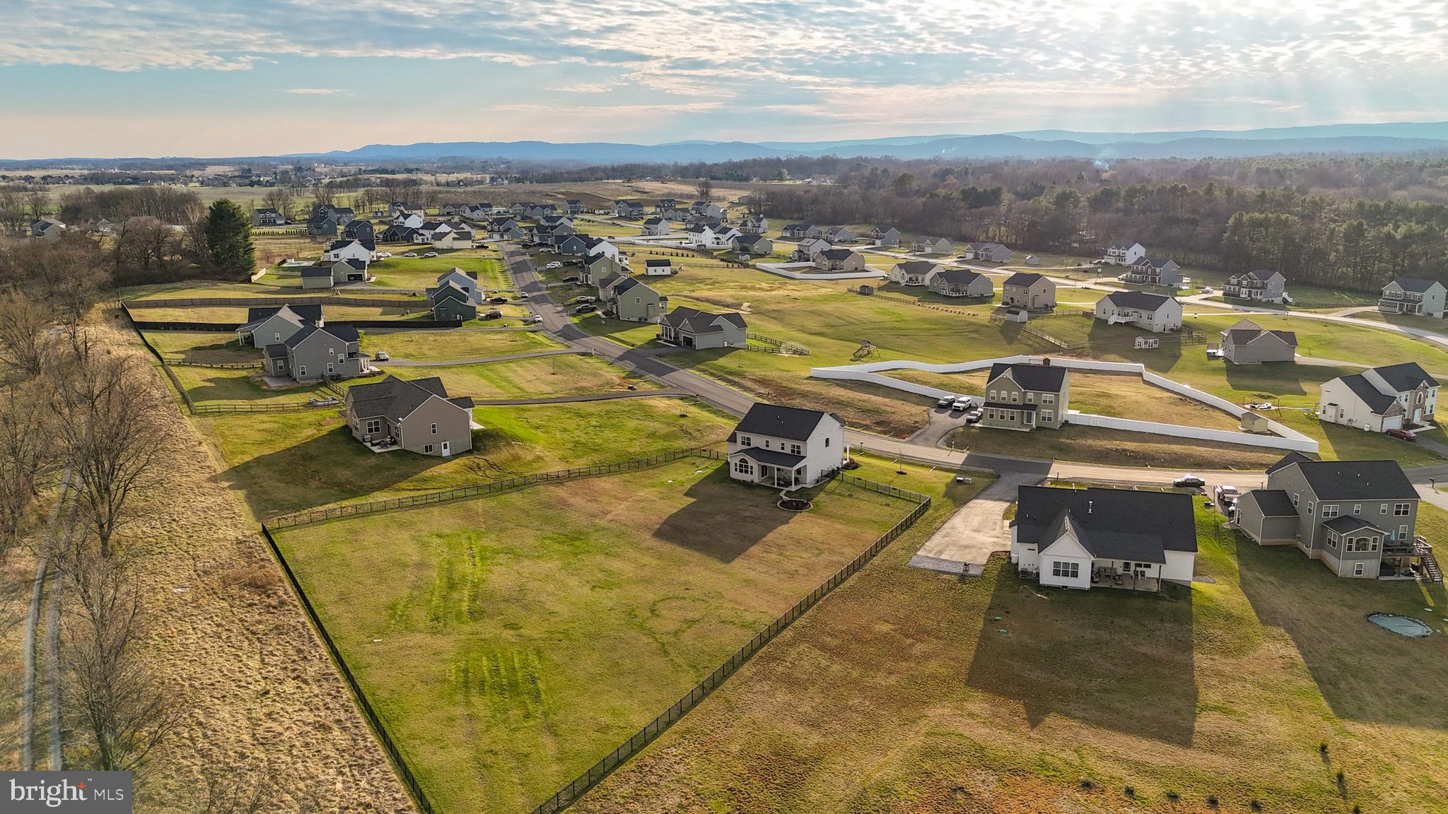 AMBERFIELD - Residential