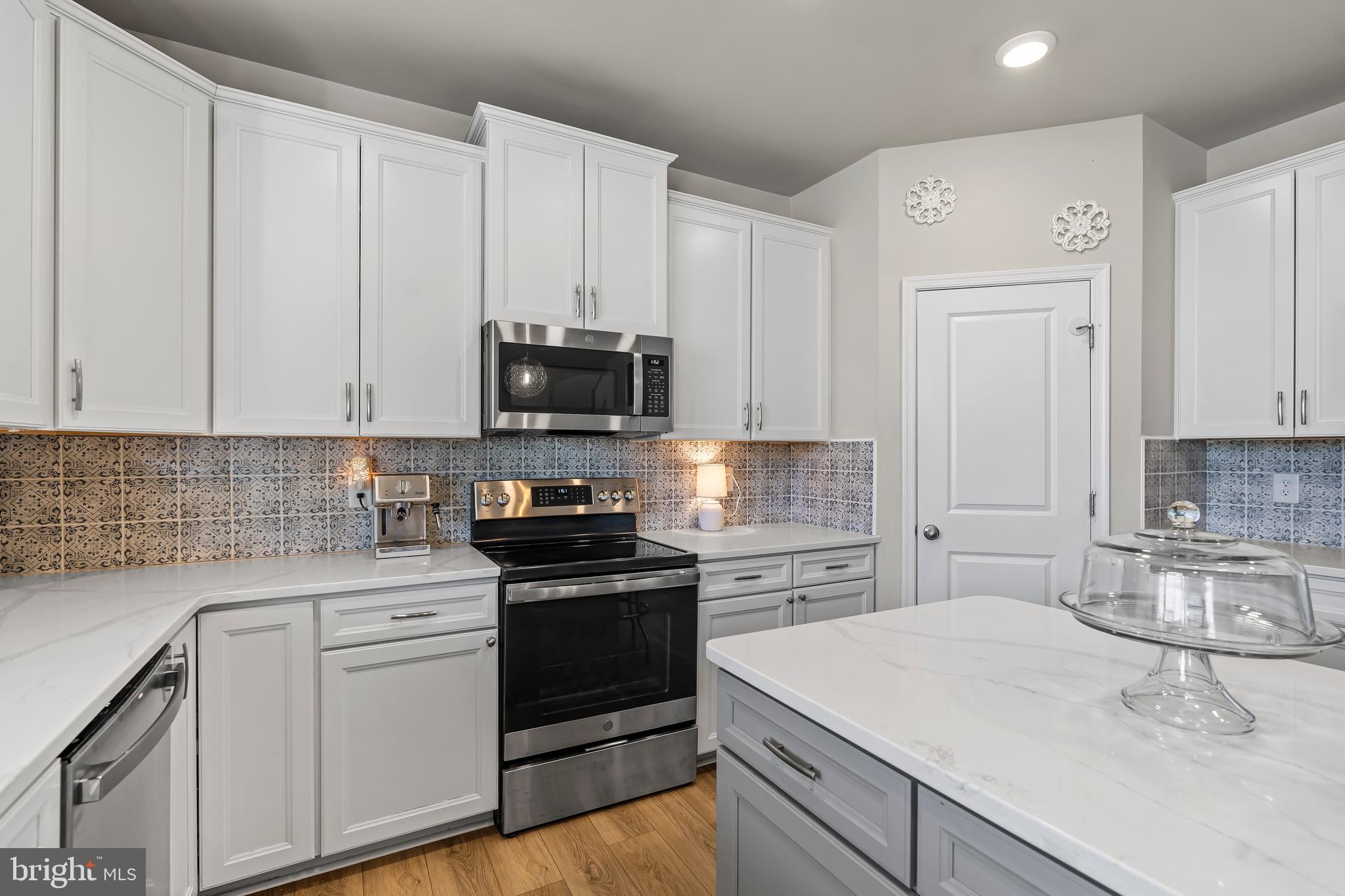 AMBERFIELD - Residential