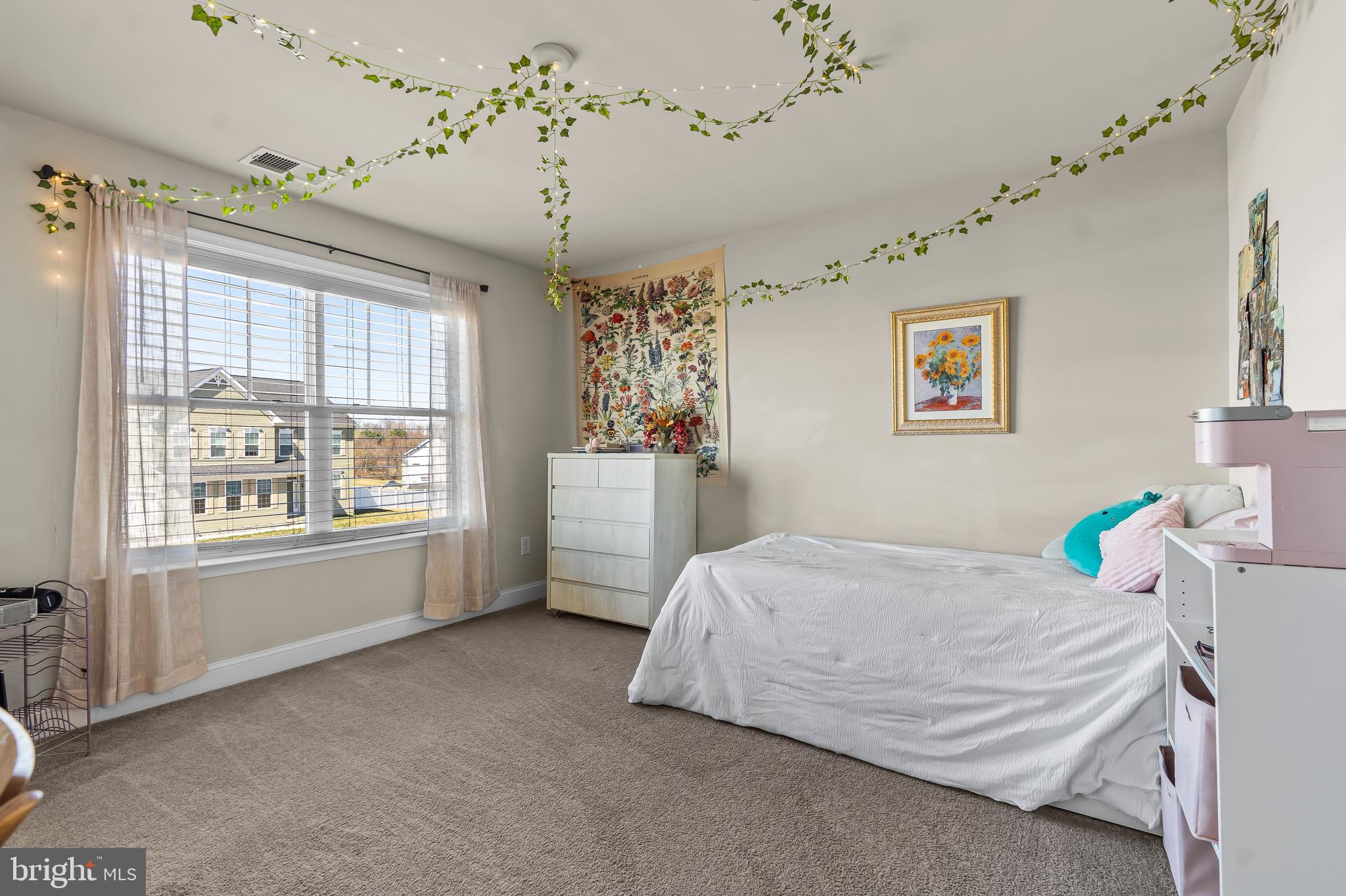 AMBERFIELD - Residential