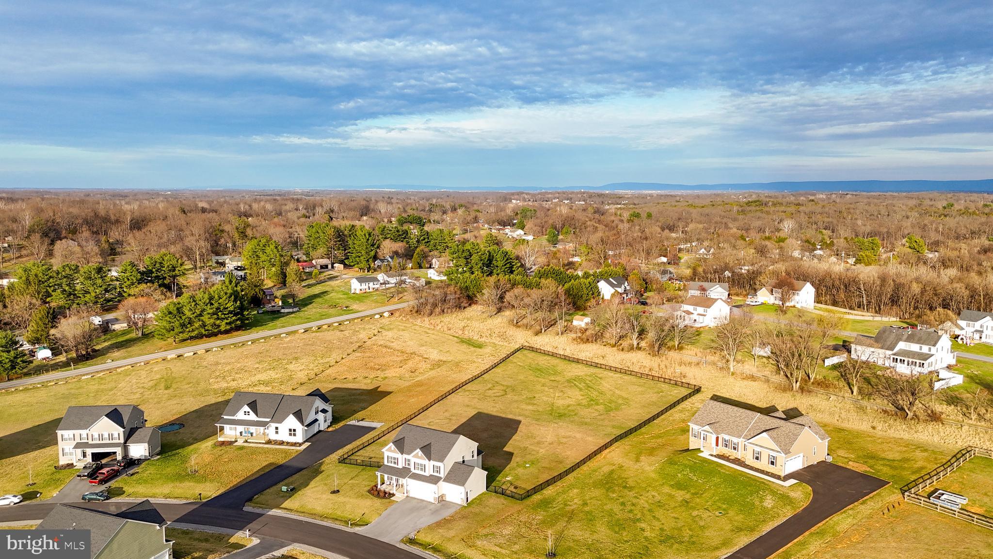 AMBERFIELD - Residential