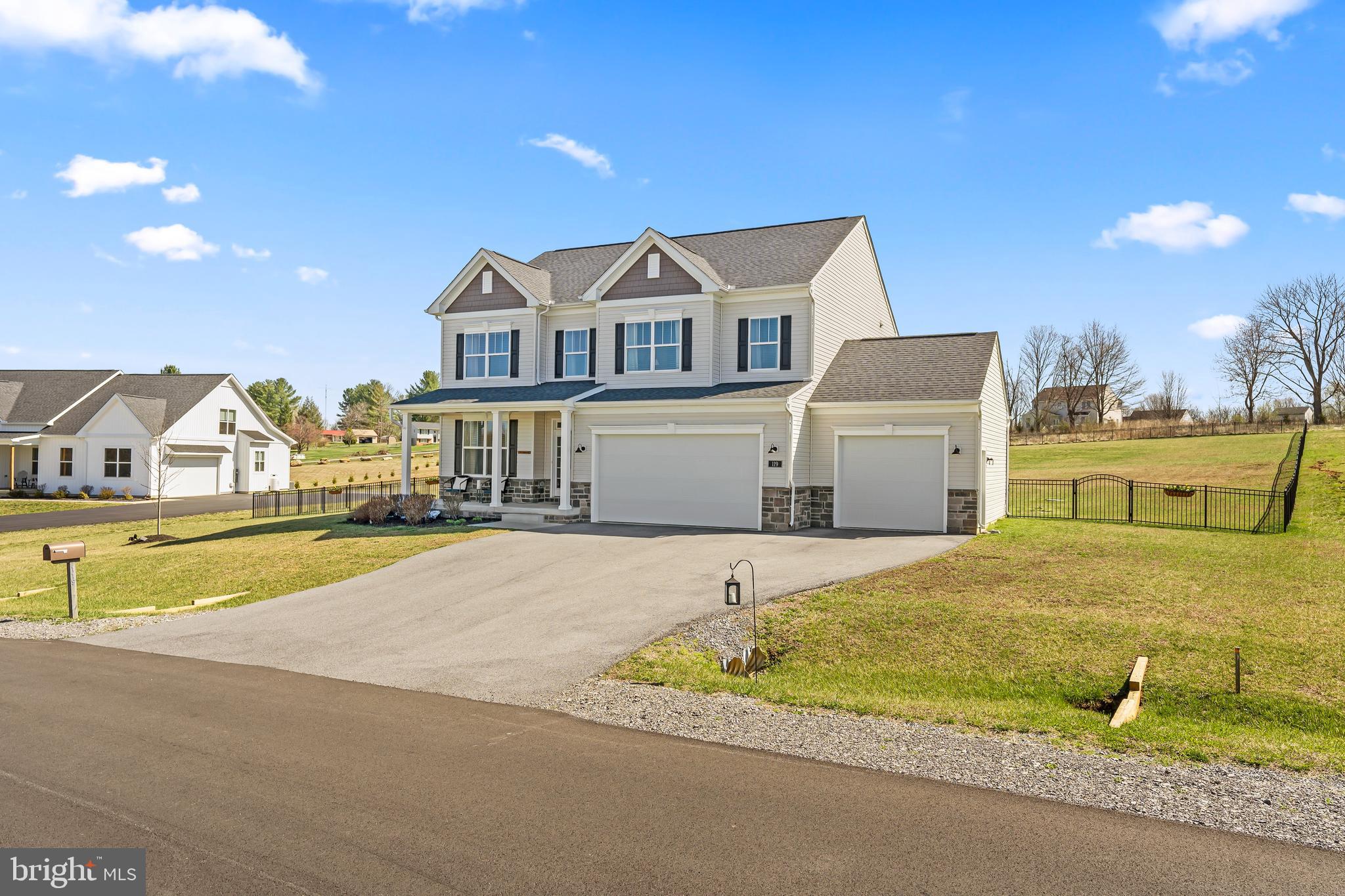 AMBERFIELD - Residential