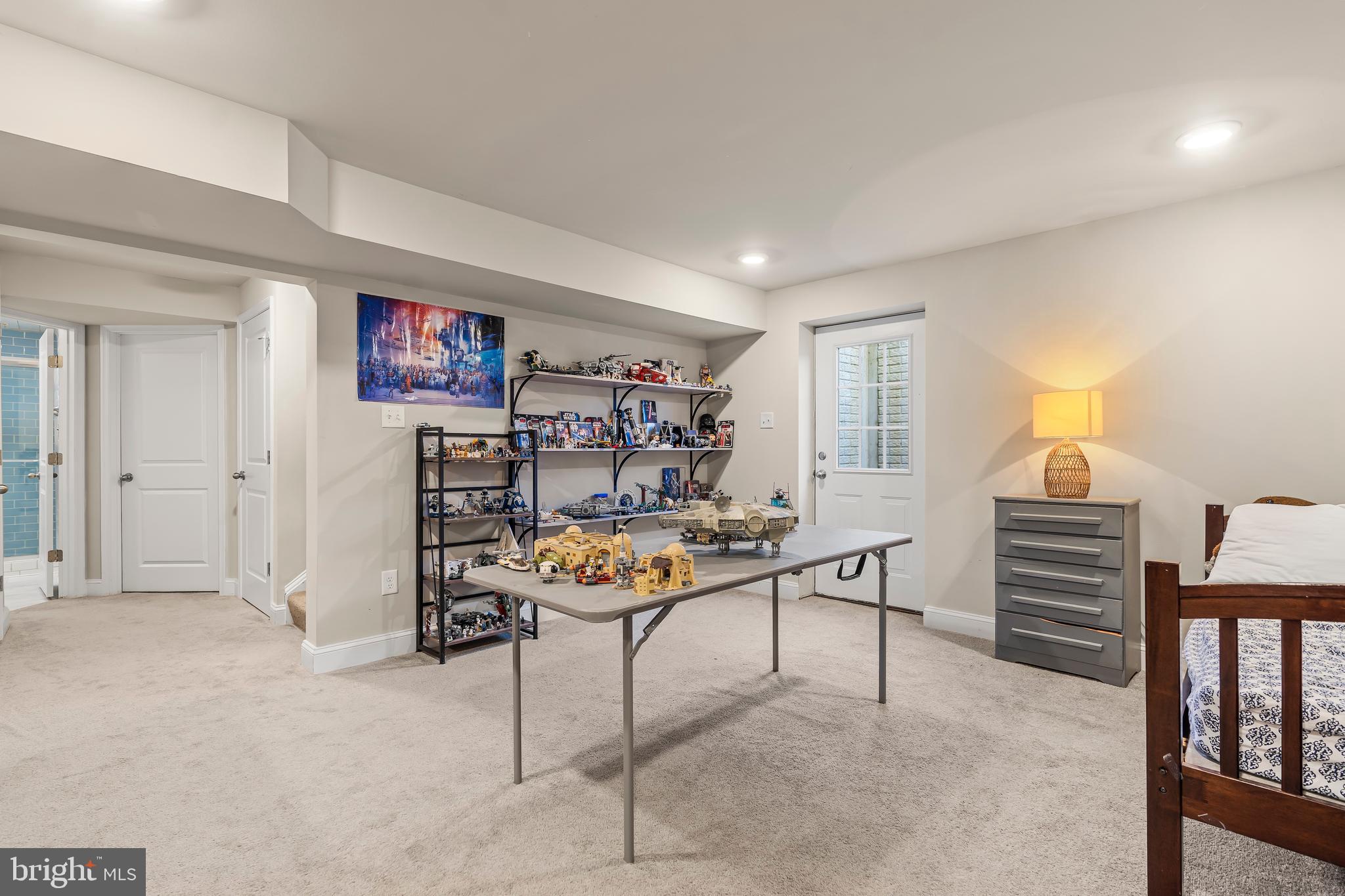 AMBERFIELD - Residential