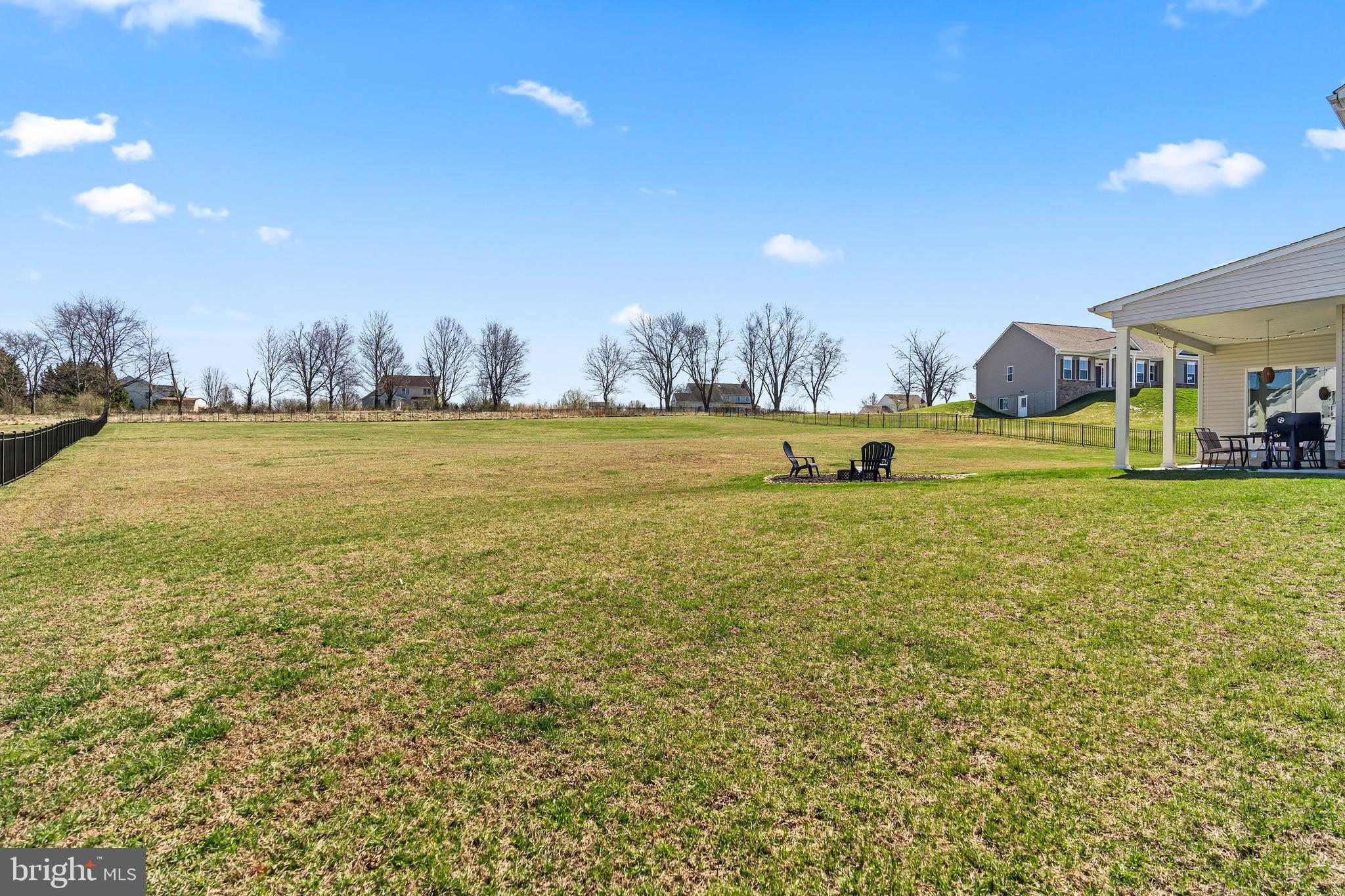 AMBERFIELD - Residential