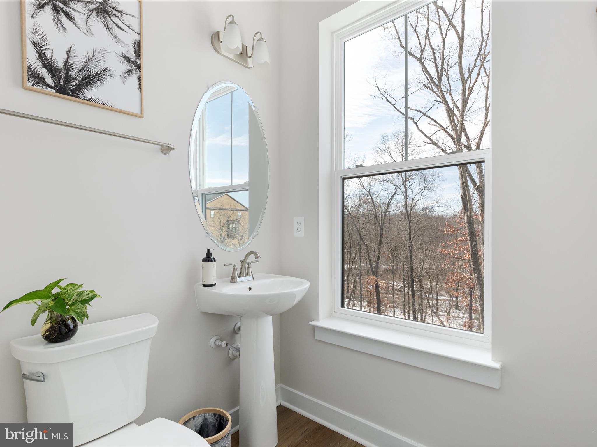 KINCORA - Residential Lease