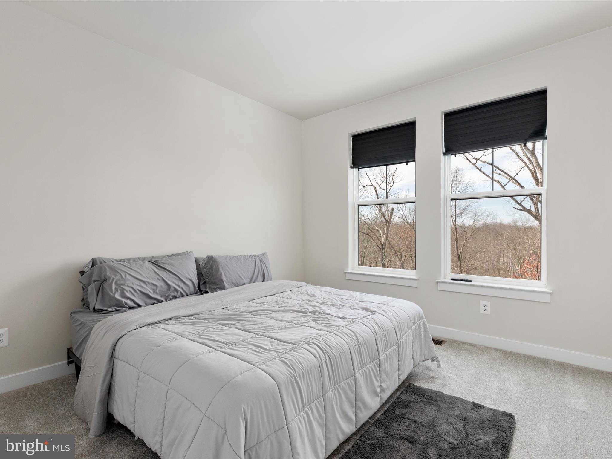 KINCORA - Residential Lease