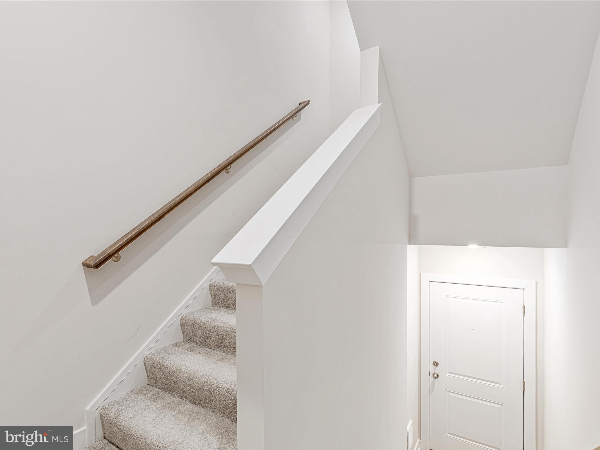 KINCORA - Residential Lease