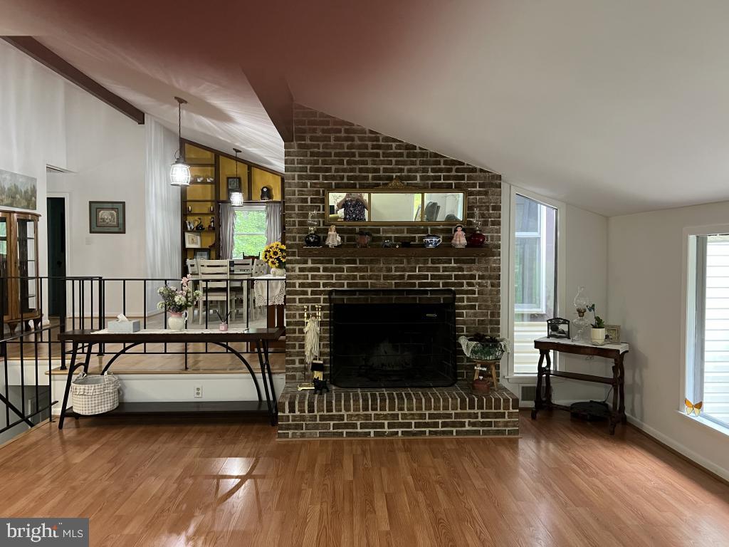 28994 AUTUMNWOOD DRIVE