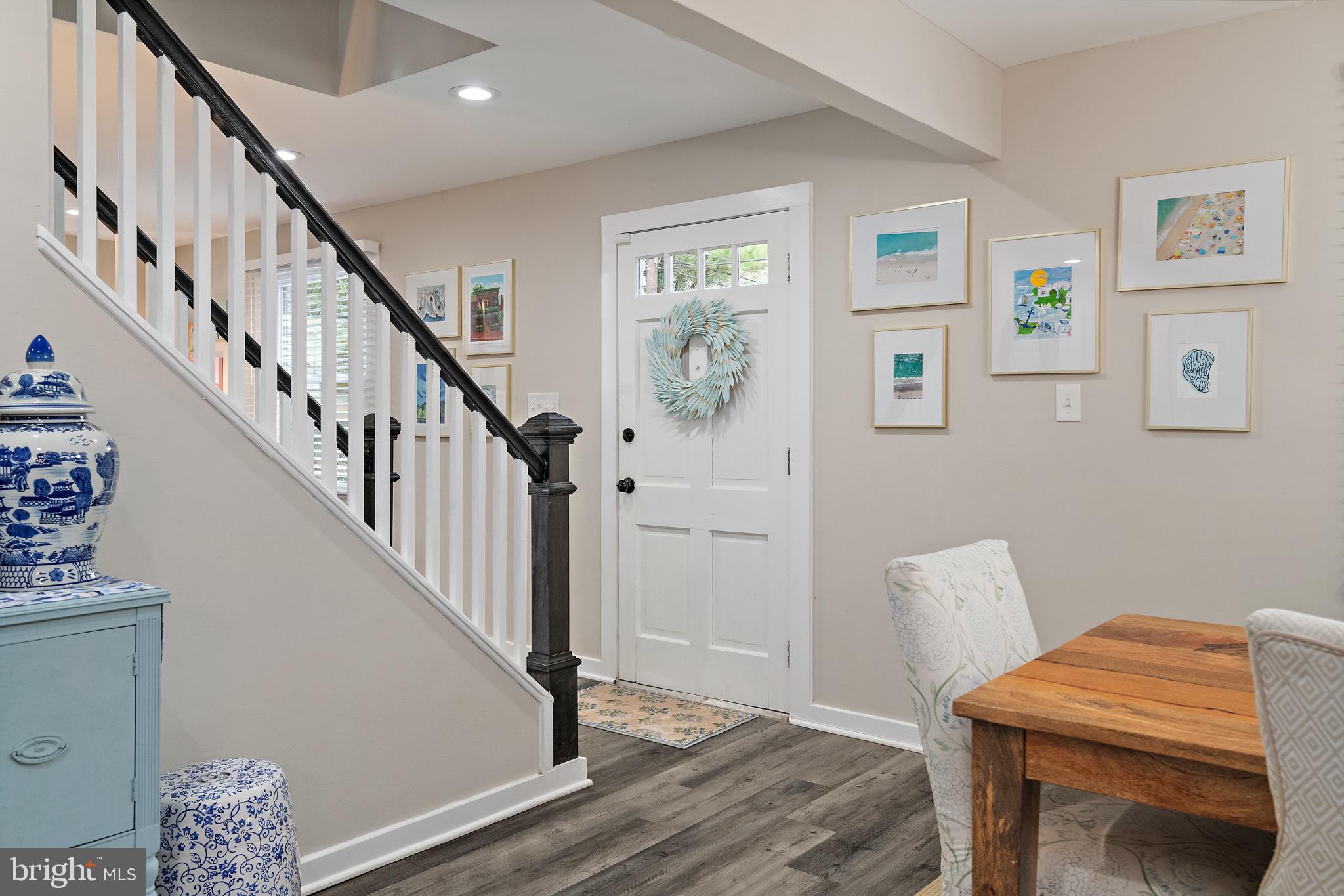 ANNAPOLIS ROADS - Residential