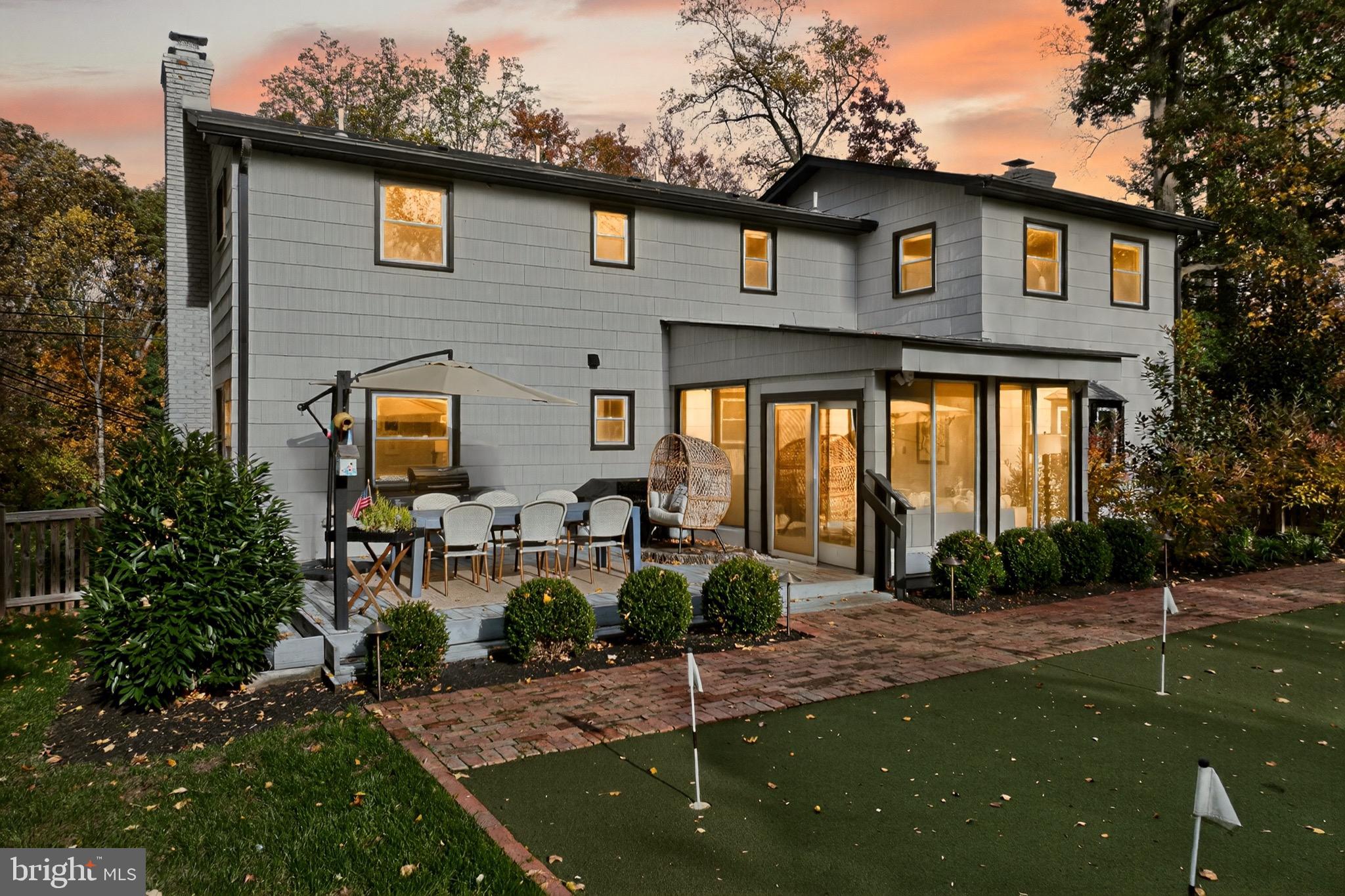 ANNAPOLIS ROADS - Residential