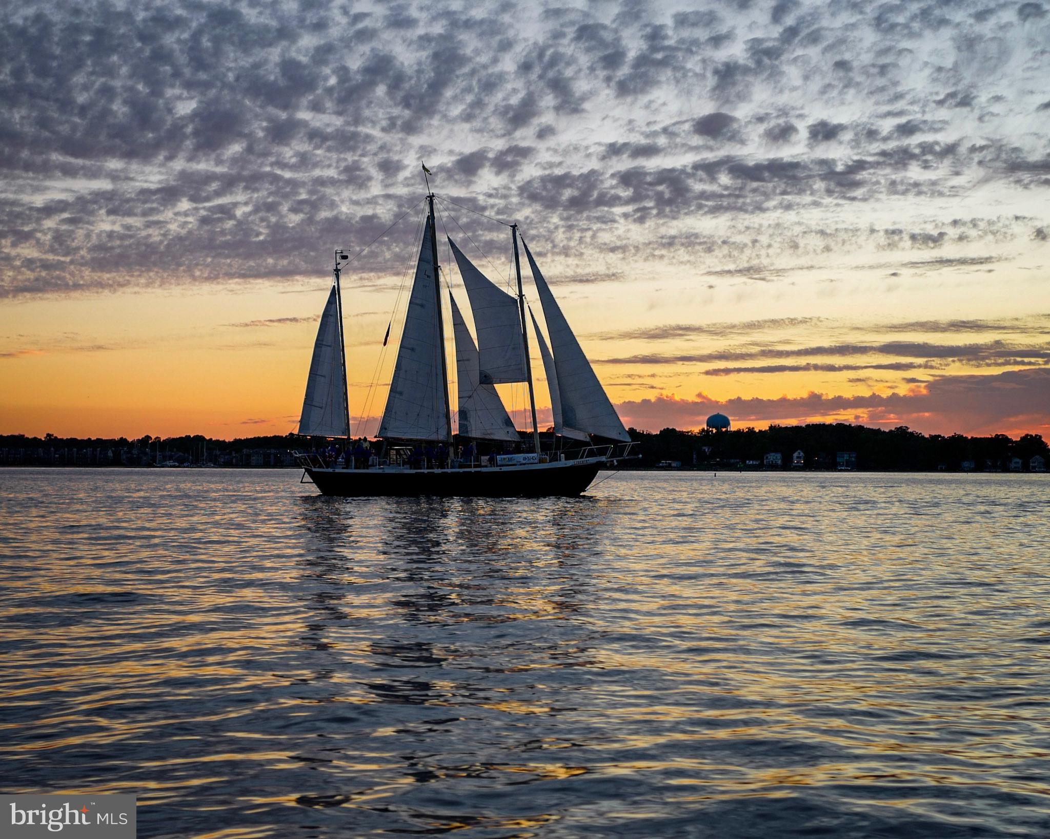 ANNAPOLIS ROADS - Residential