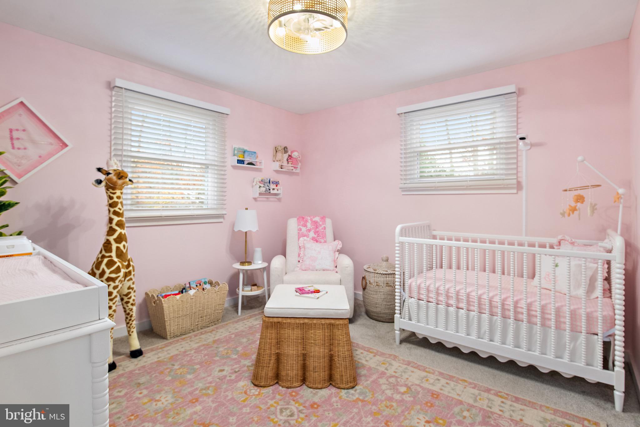 ANNAPOLIS ROADS - Residential