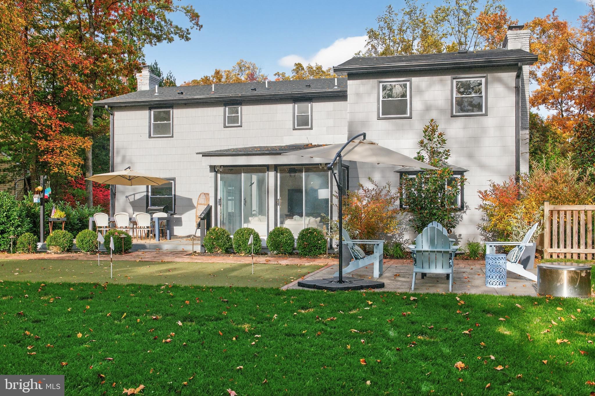 ANNAPOLIS ROADS - Residential