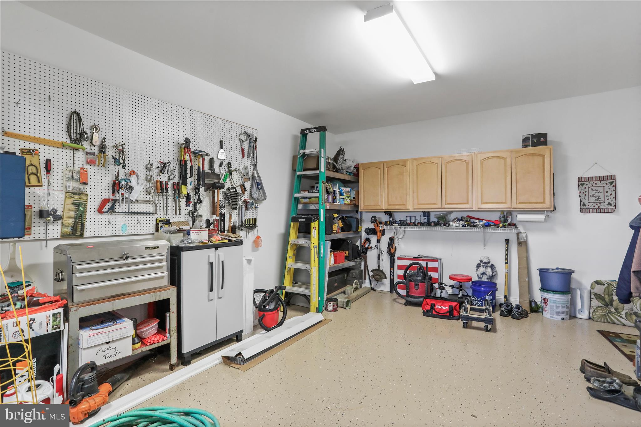 MAJESTIC RIDGE - Residential