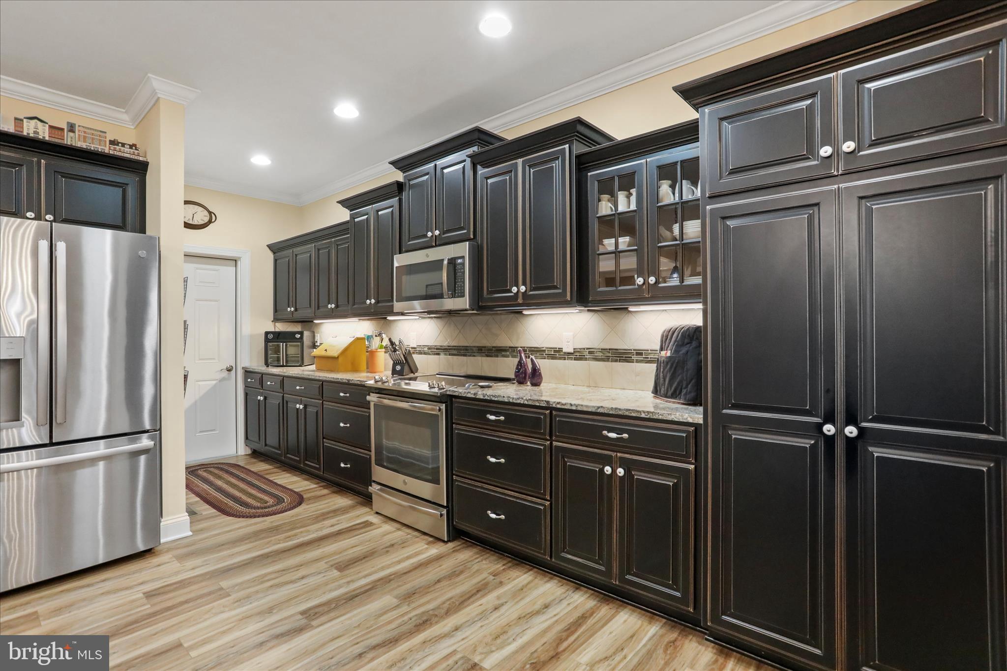 MAJESTIC RIDGE - Residential