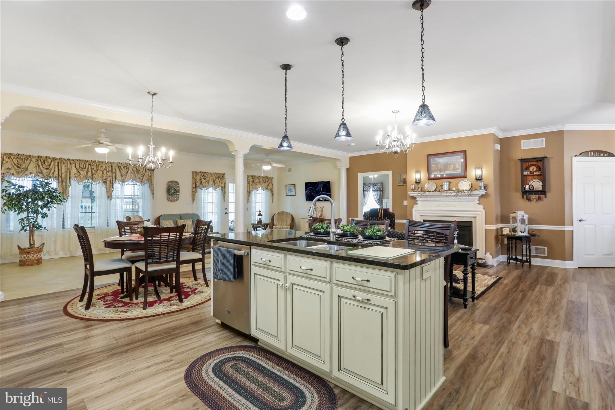 MAJESTIC RIDGE - Residential