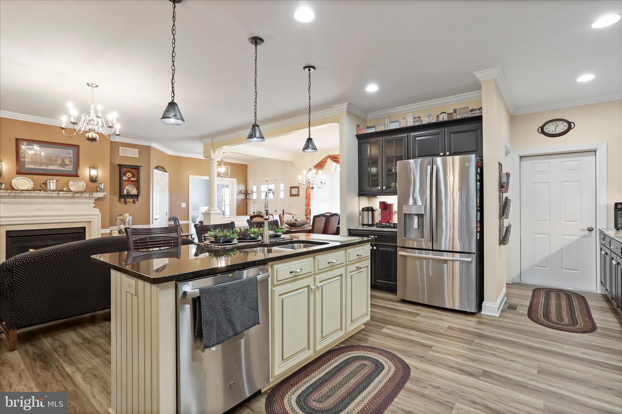 MAJESTIC RIDGE - Residential