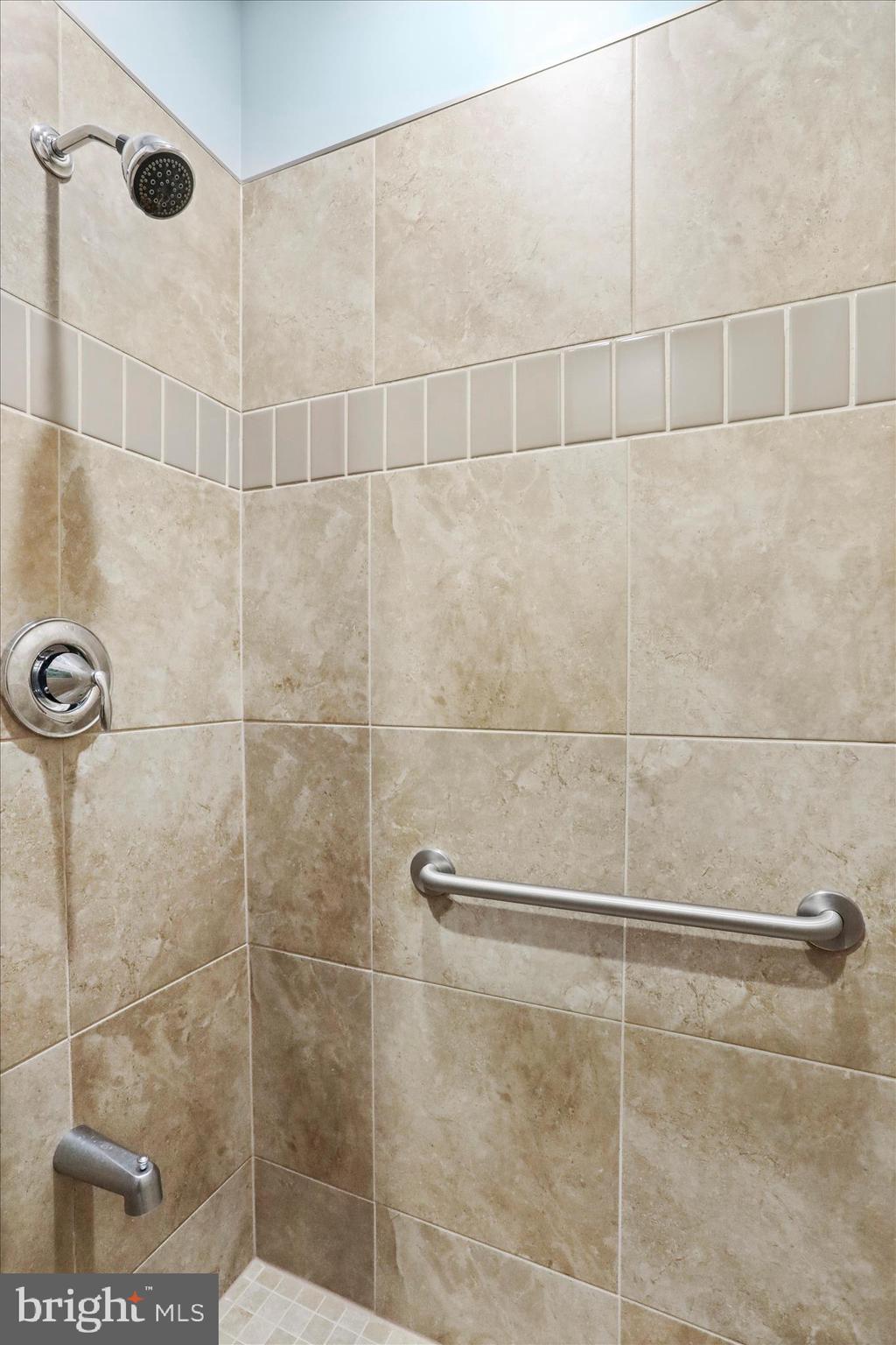 MAJESTIC RIDGE - Residential