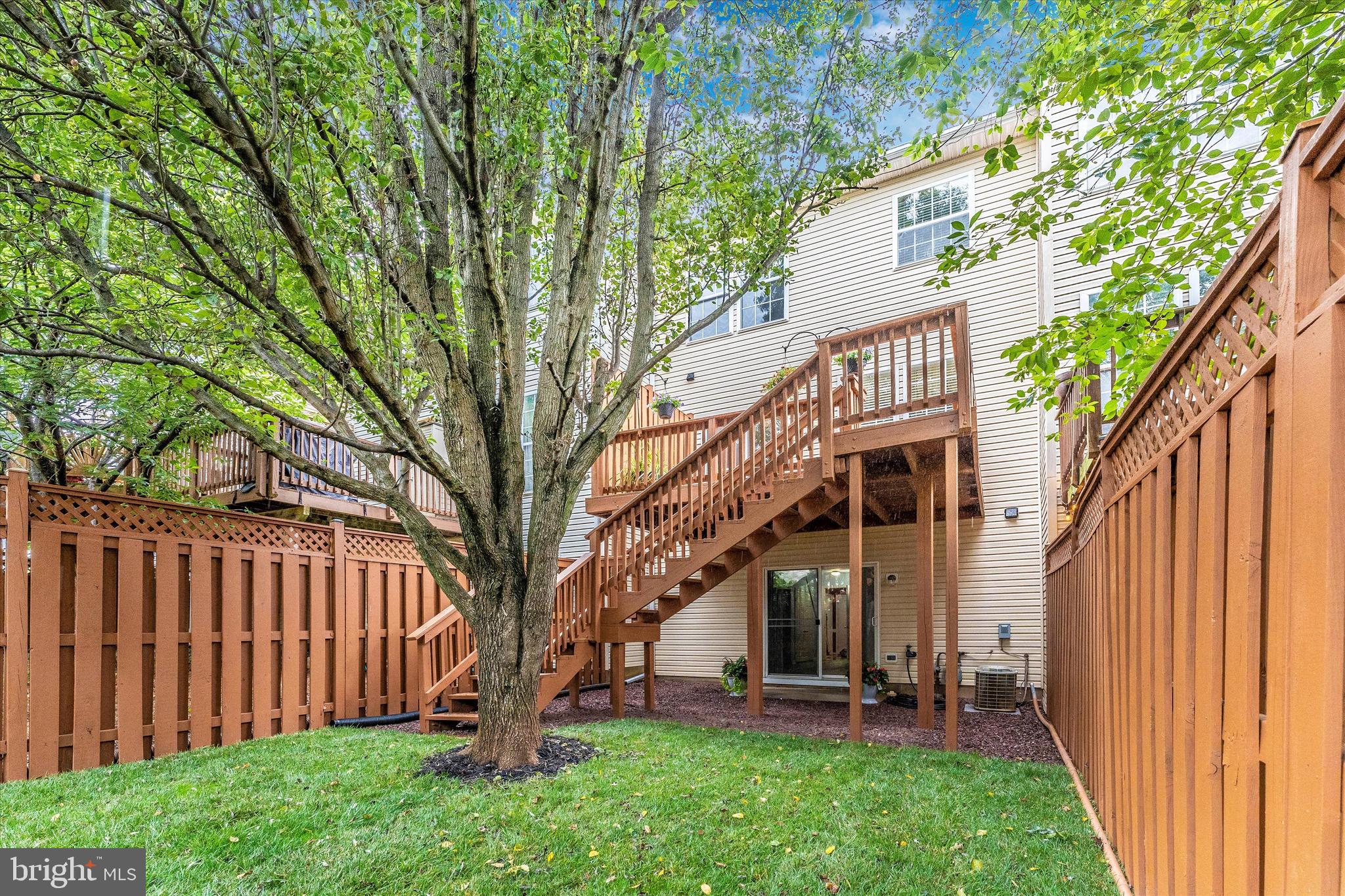 WHITTIER POND - Residential