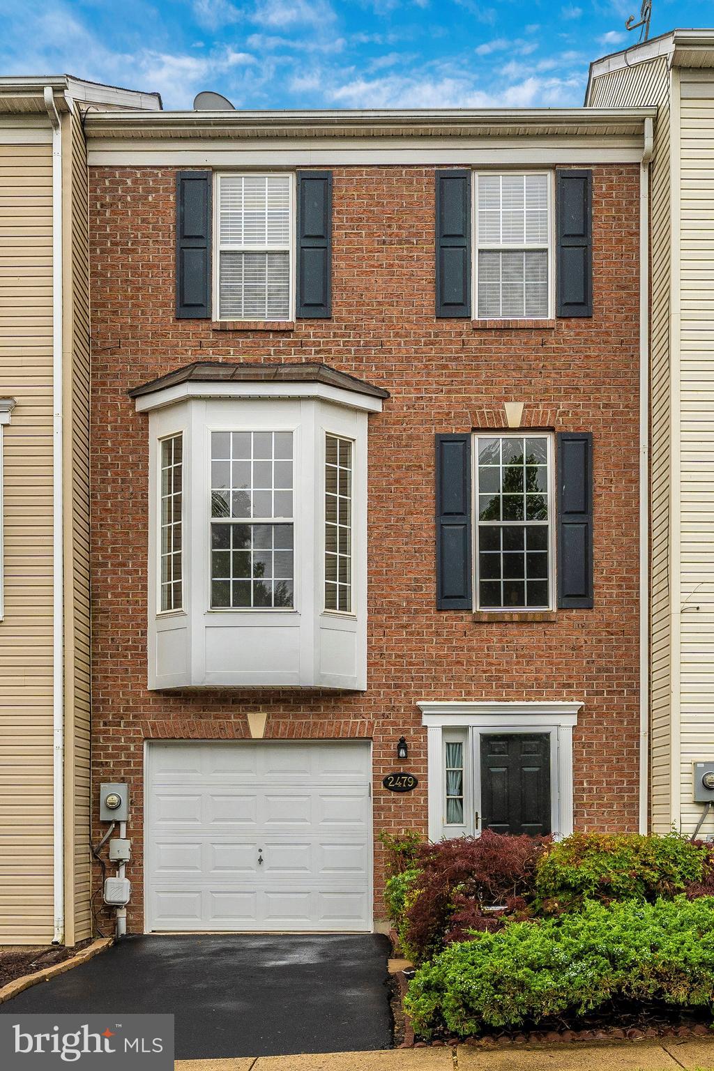 WHITTIER POND - Residential