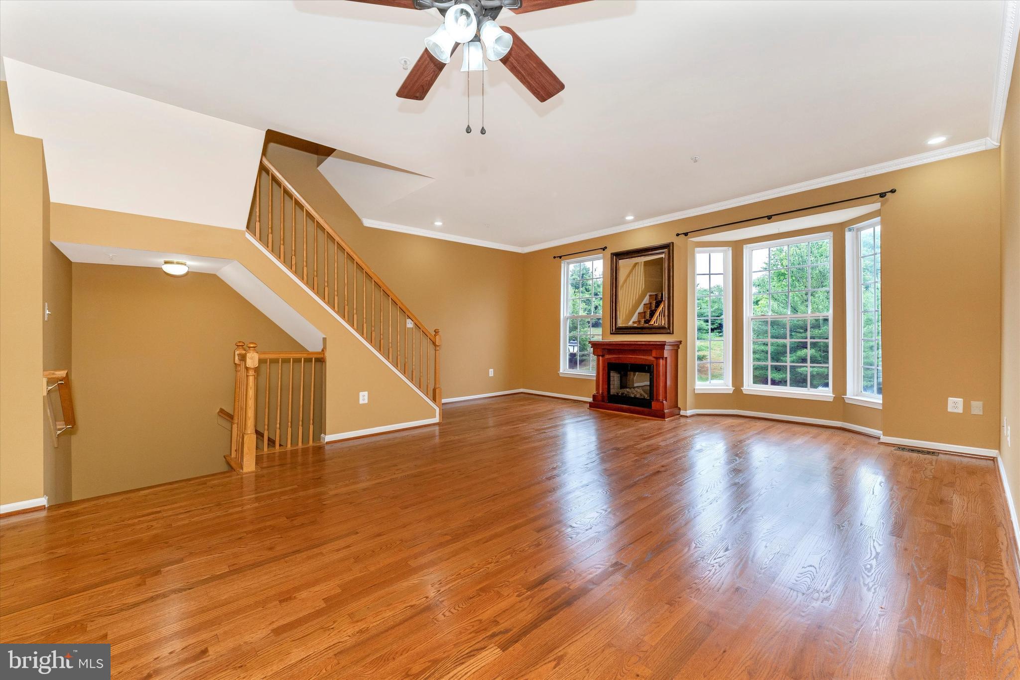 WHITTIER POND - Residential