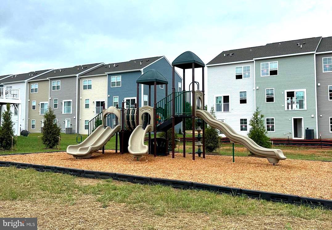 WILLOW GLEN - Residential Lease