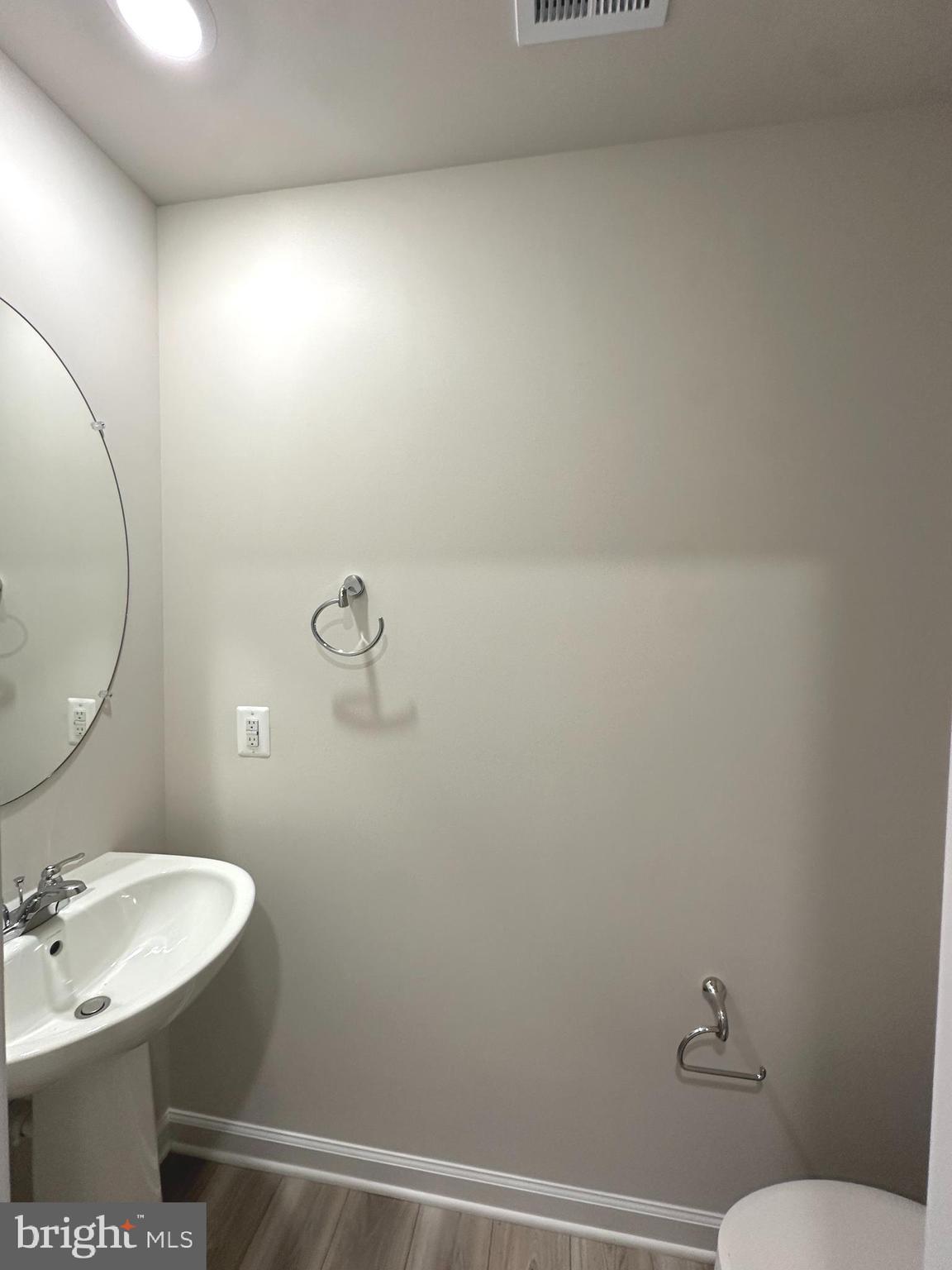 WILLOW GLEN - Residential Lease